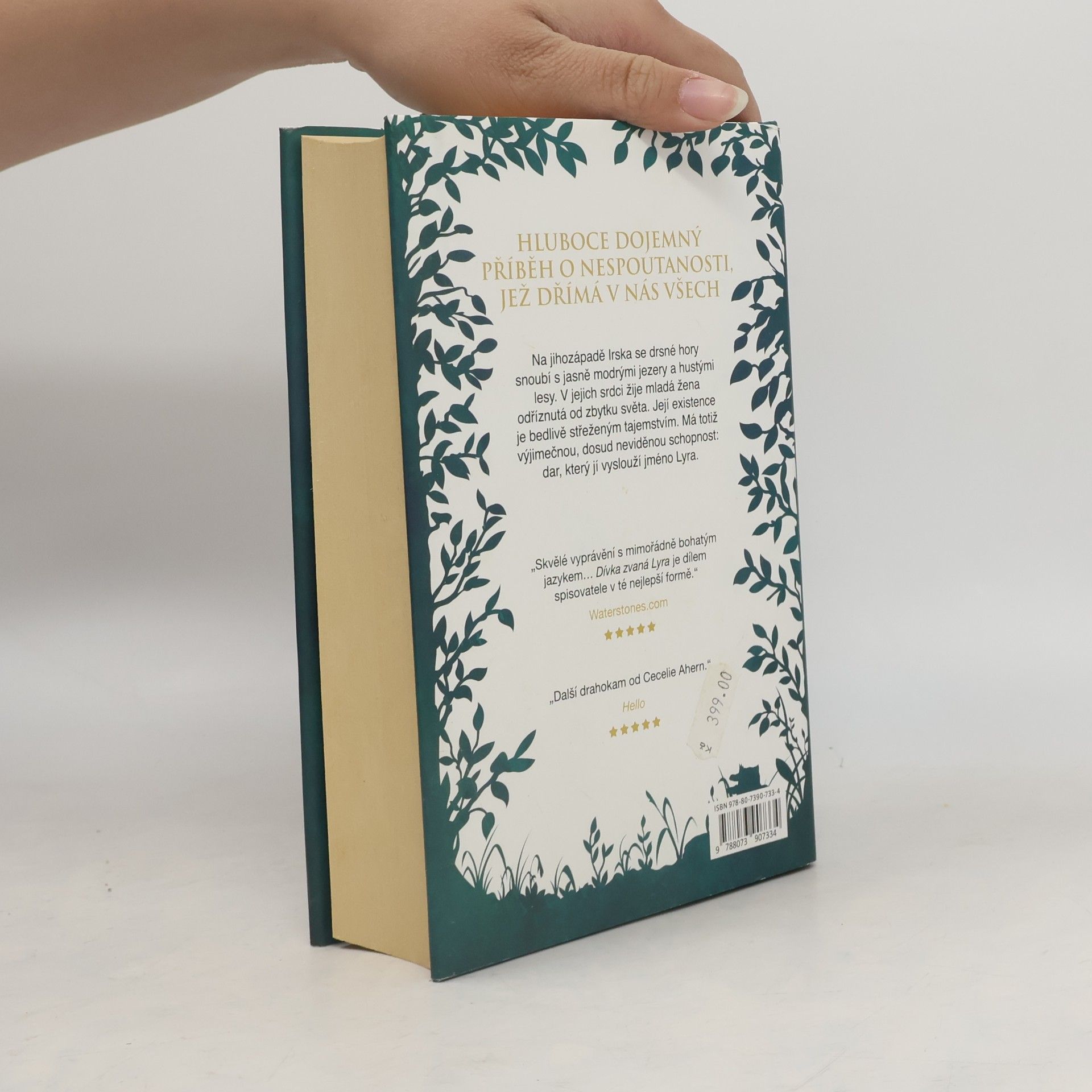Cecelia Ahern Dívka zvaná Lyra