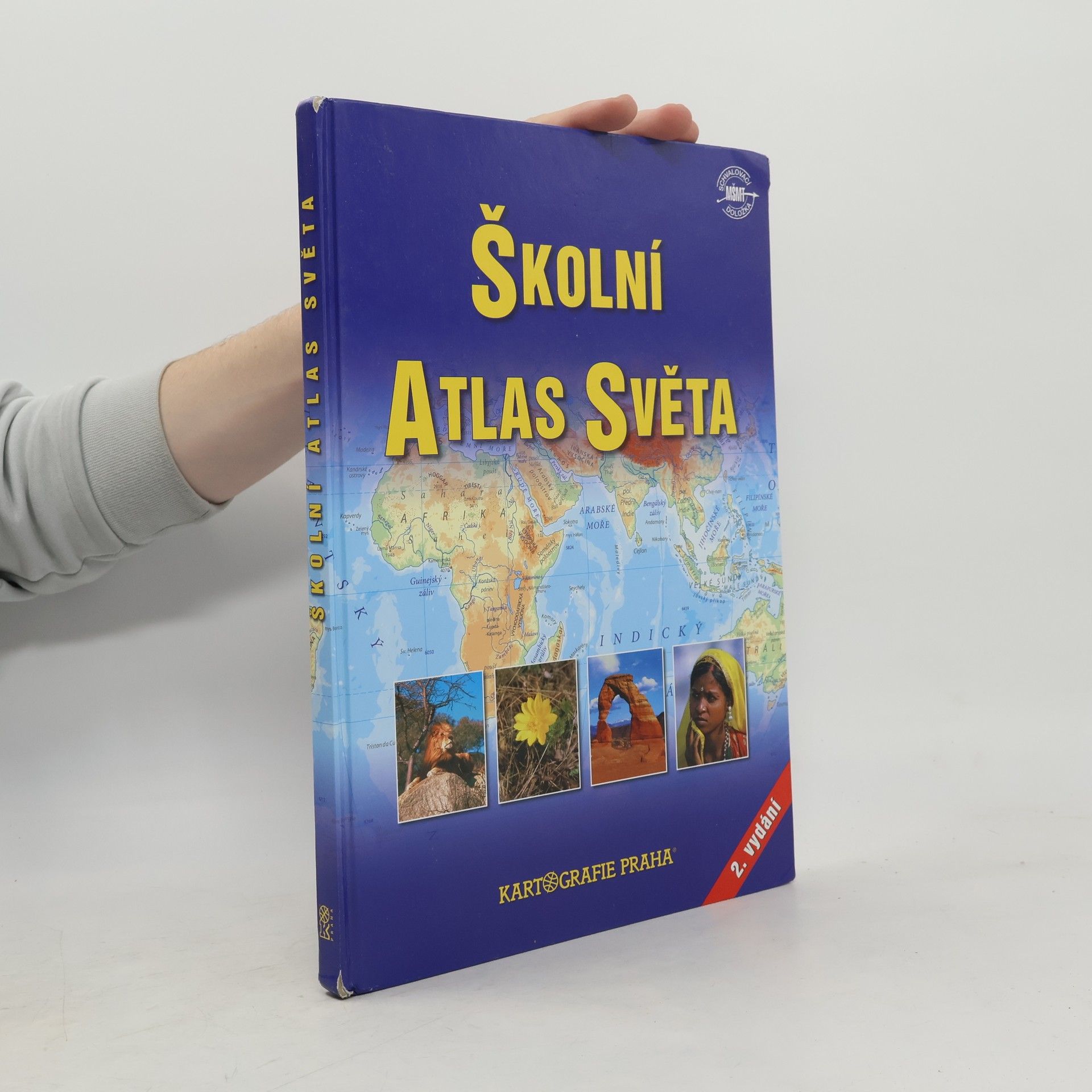 Kolektiv autorů Školní atlas světa