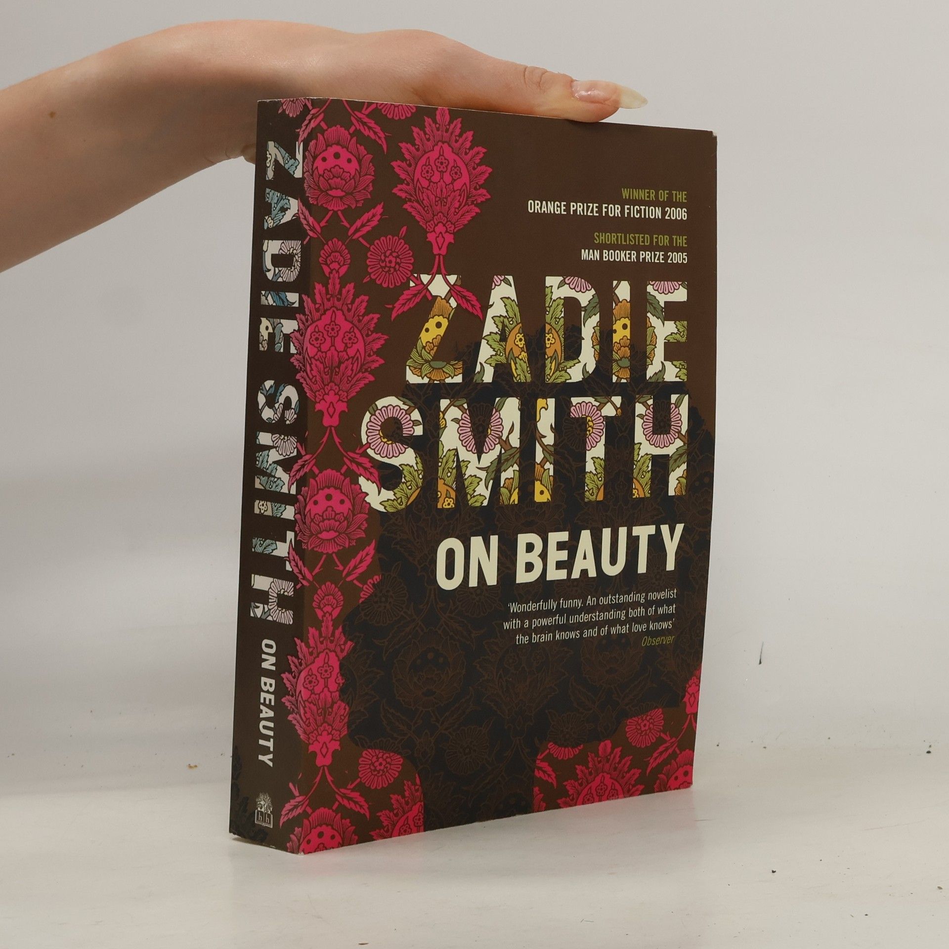 Zadie Smith On beauty : a novel