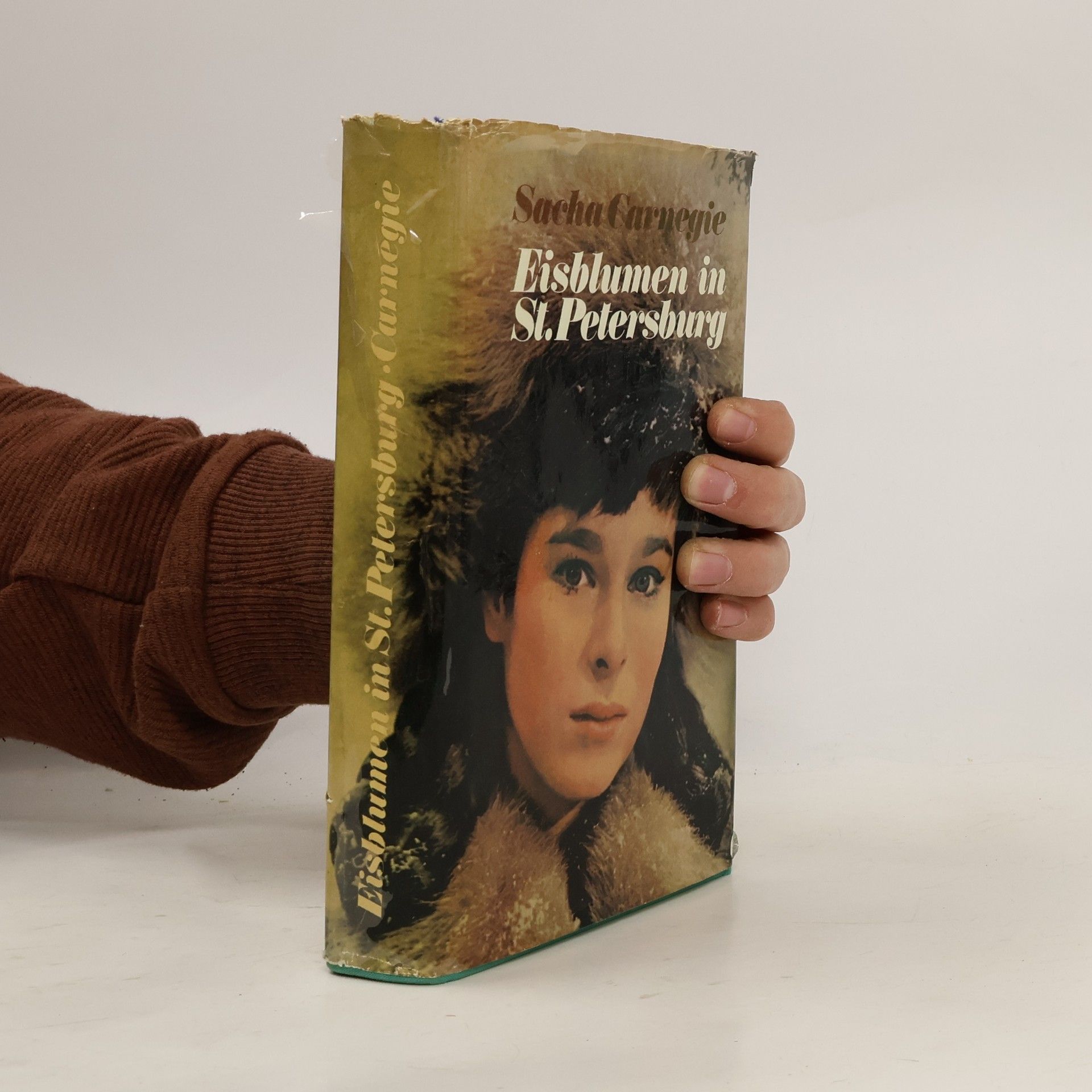 Sacha Carnegie Eisblumen in St. Petersburg