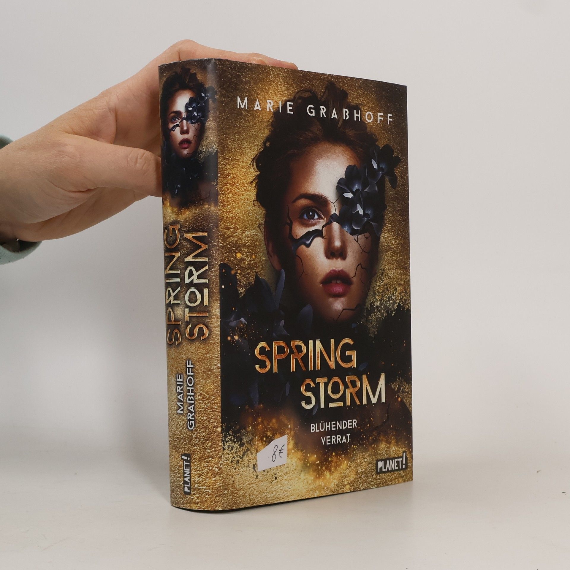 Marie Graßhoff Spring Storm. Blühender Verrat