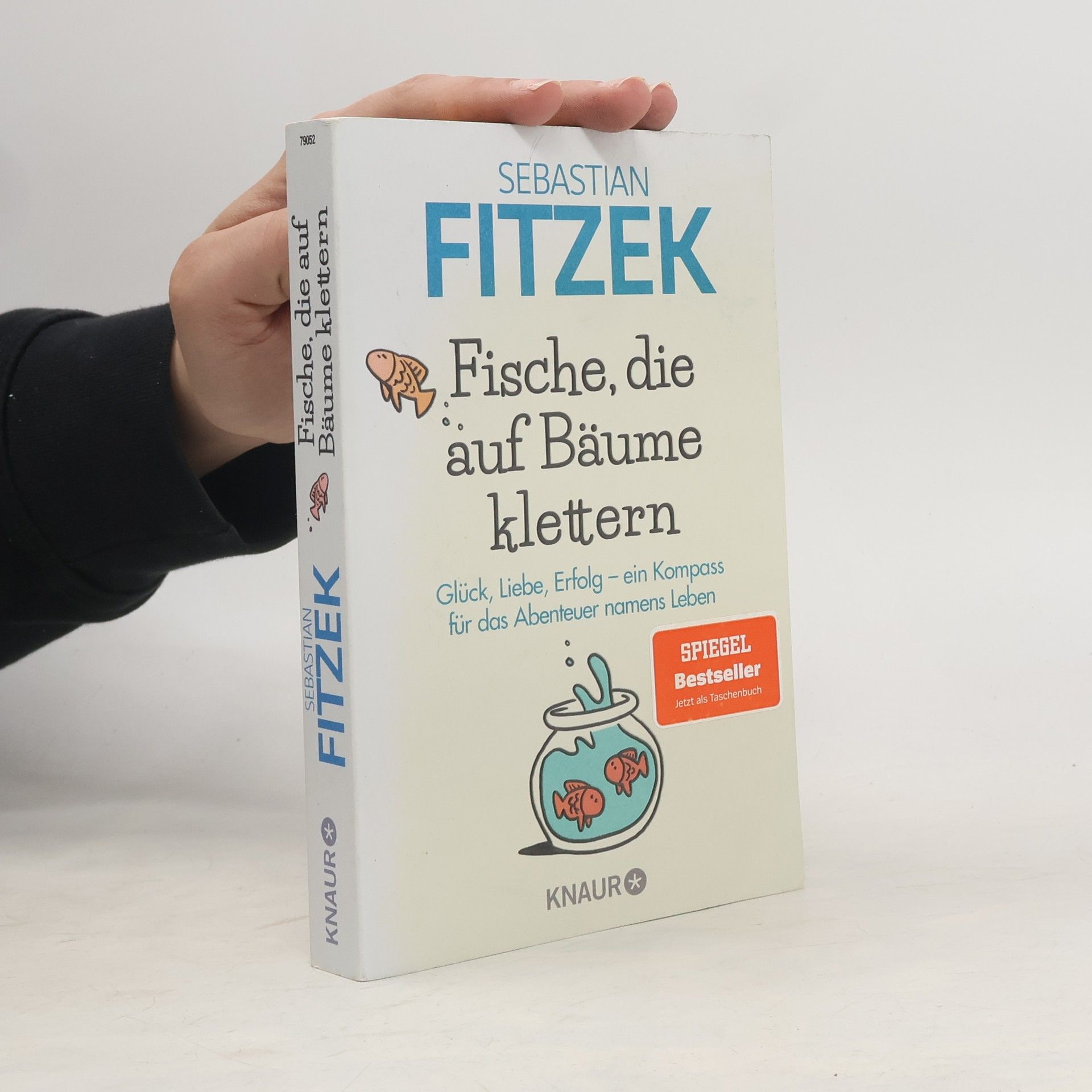 Fische, die auf Bäume klettern