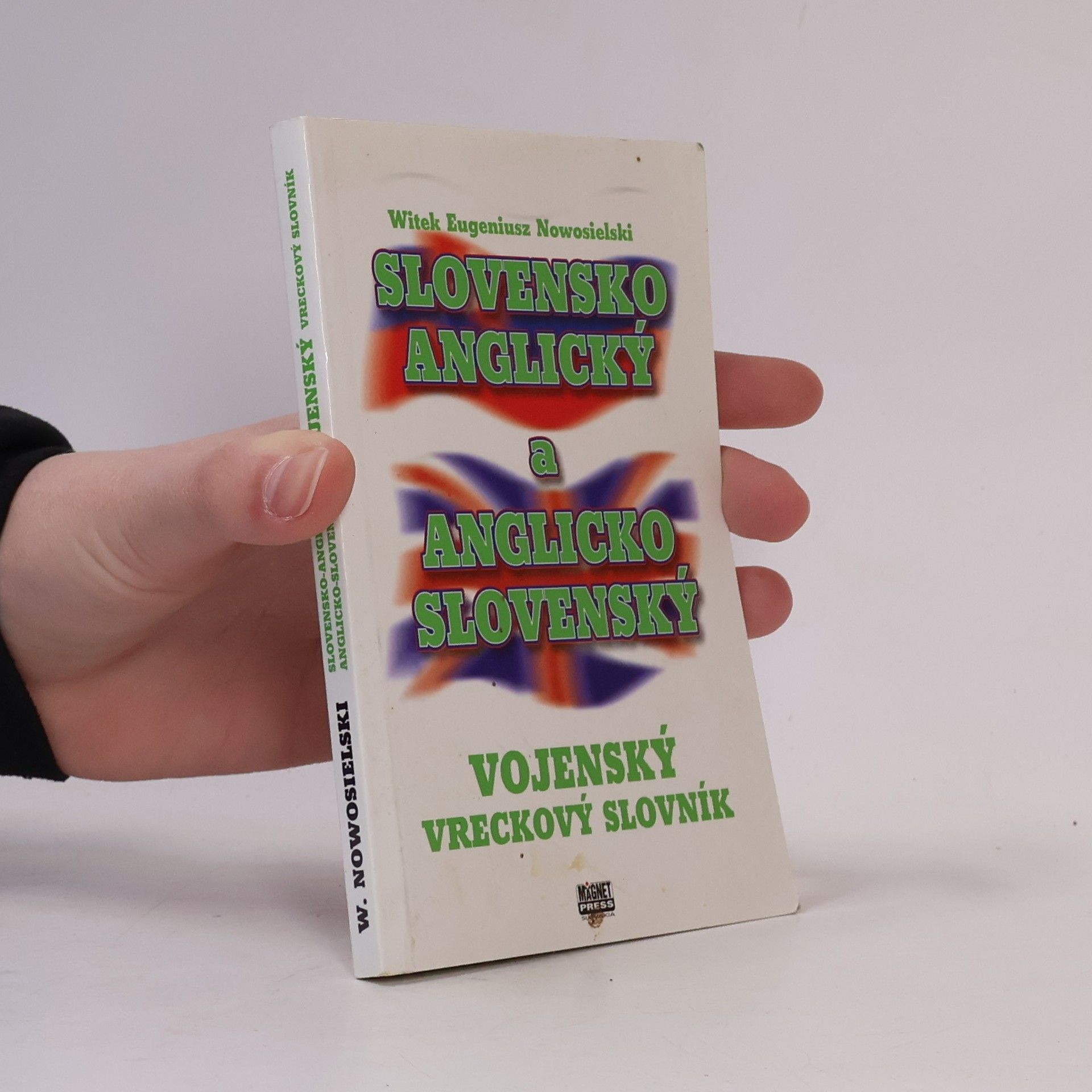 Witek Eugeniusz Nowosielski Slovensko-anglický a anglicko-slovenský vojenský vreckový slovník