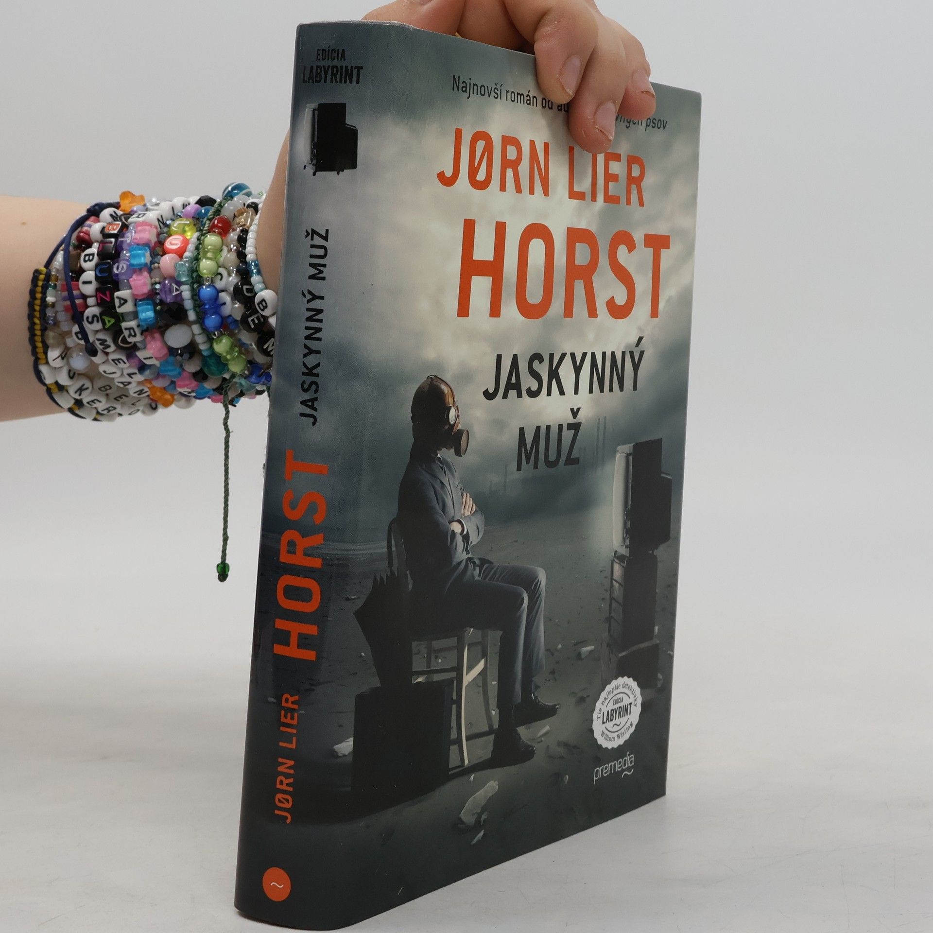 Jorn Lier Enger Thomas Horst Jaskynný muž
