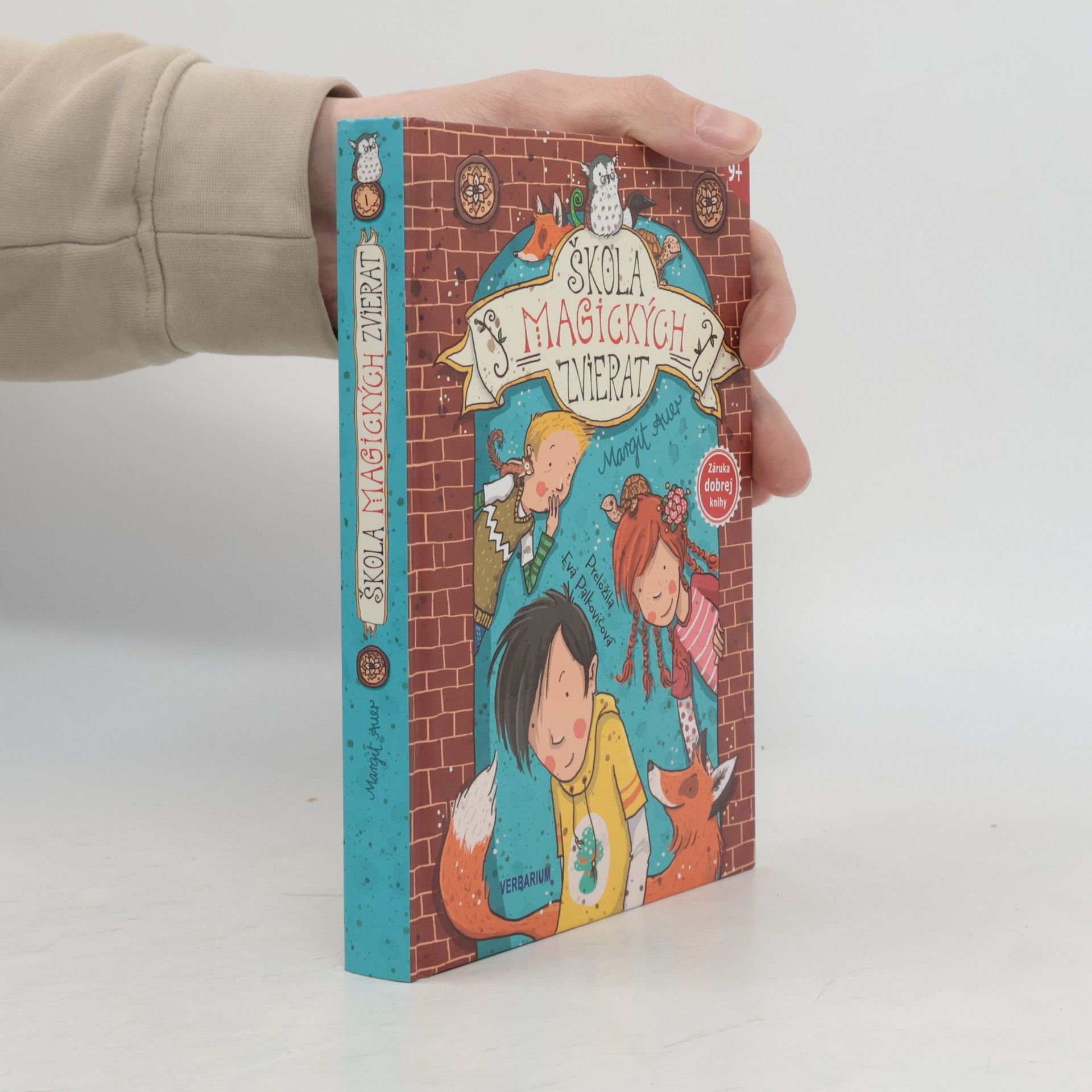 Margit Auer Škola magických zvierat
