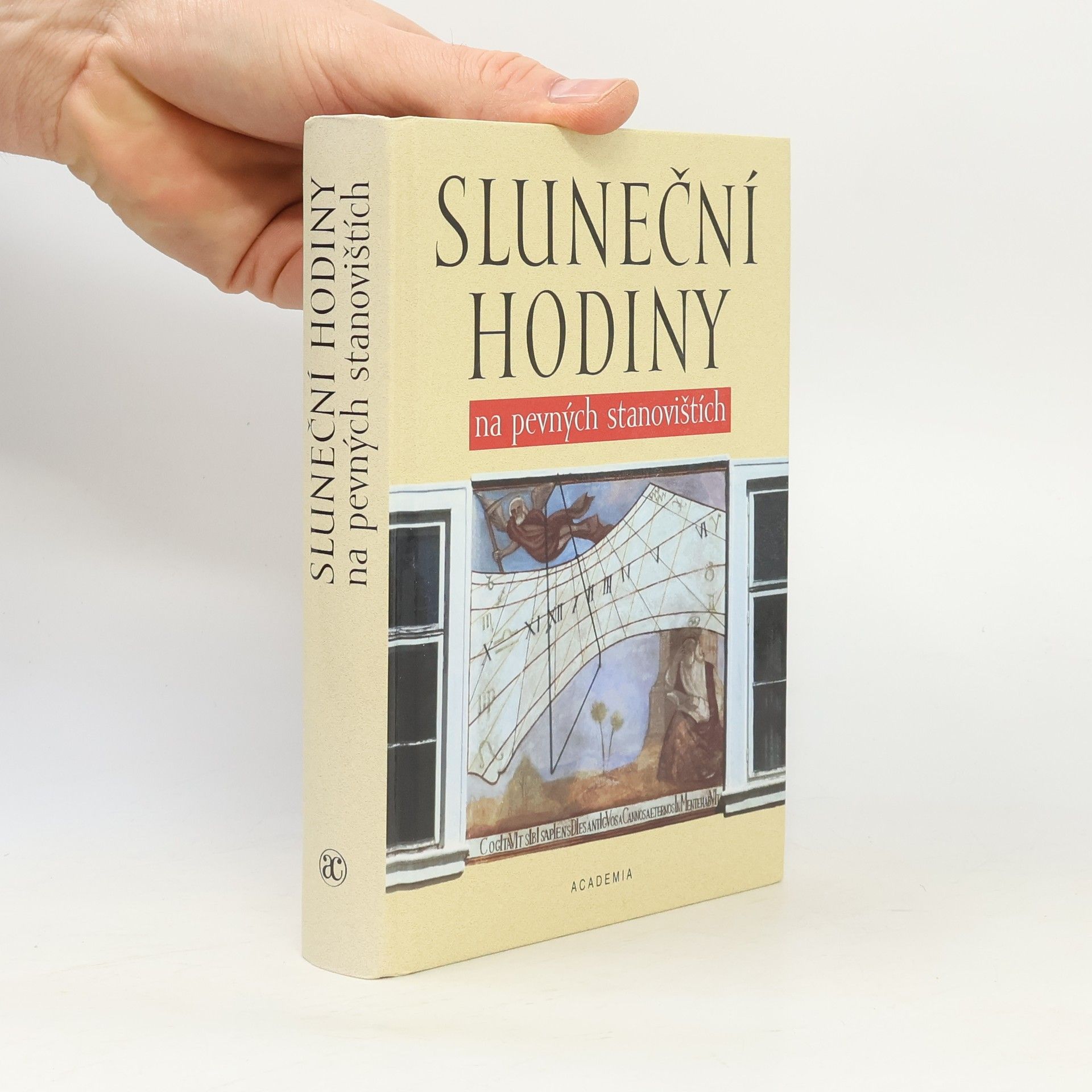 Sluneční hodiny na pevných stanovištích