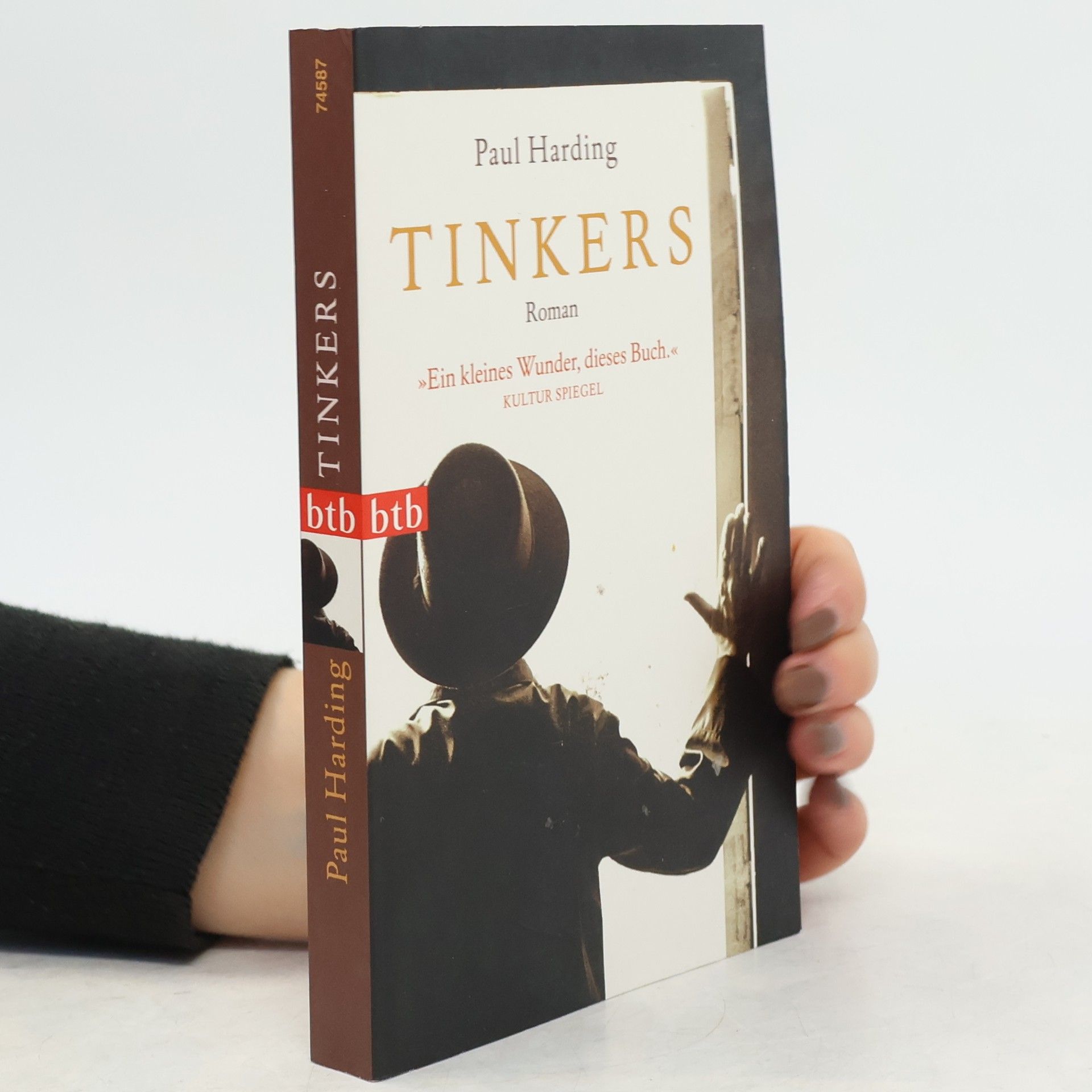 Paul Harding Tinkers
