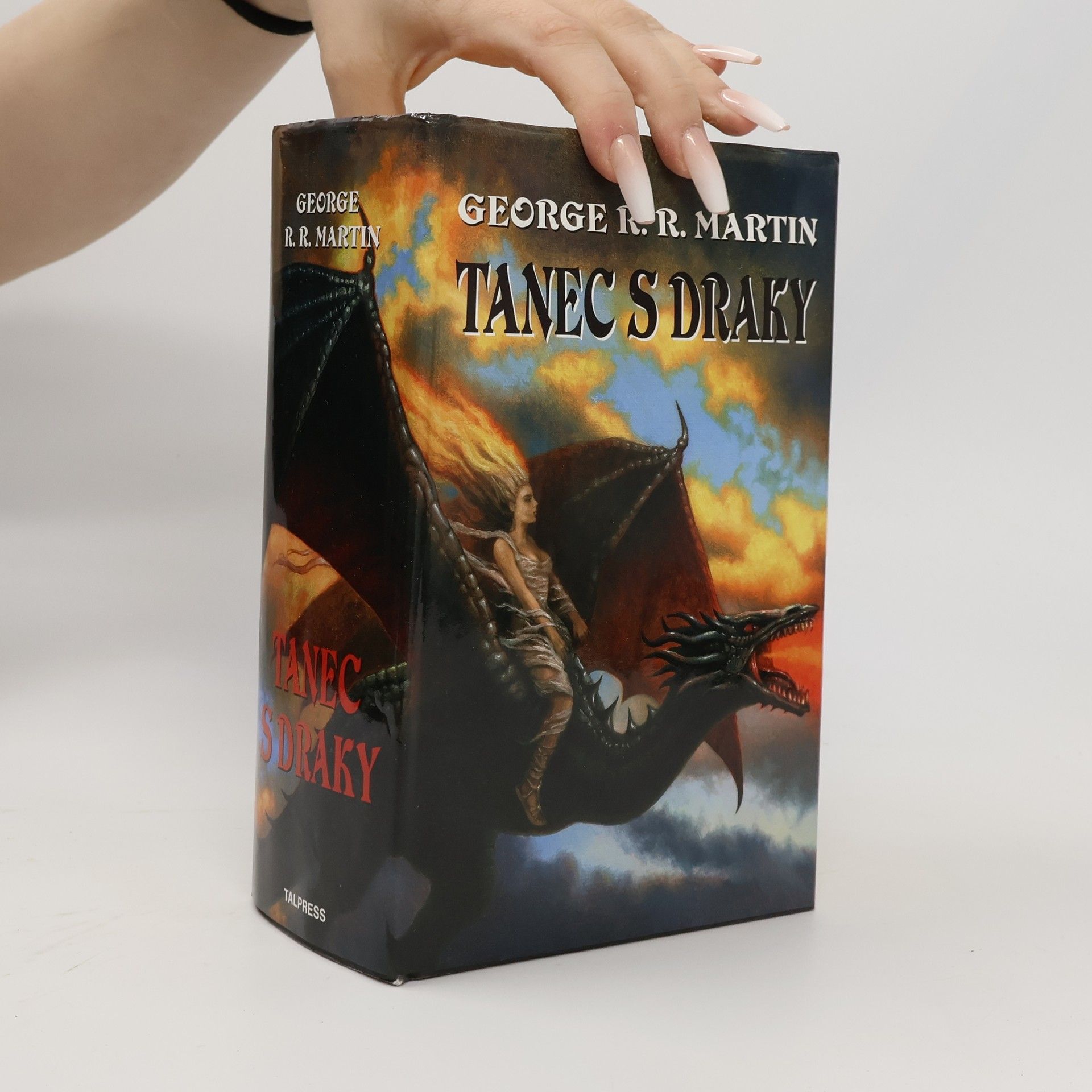 George R. R. Martin Tanec s draky