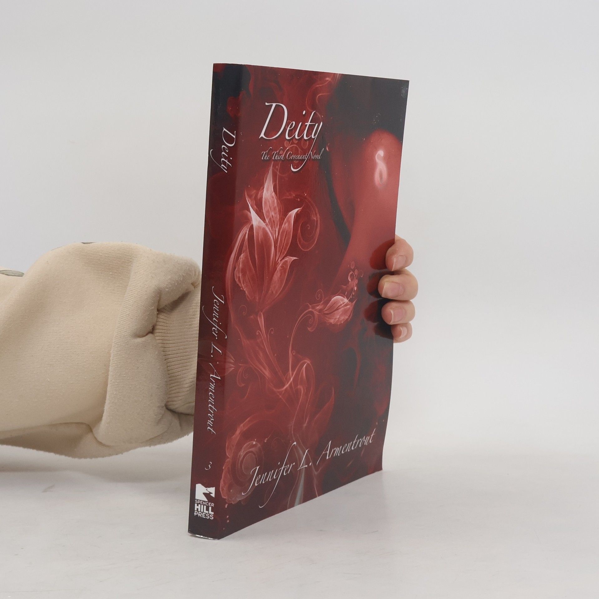 Jennifer L. Armentrout Deity. The Third Covenant Novel