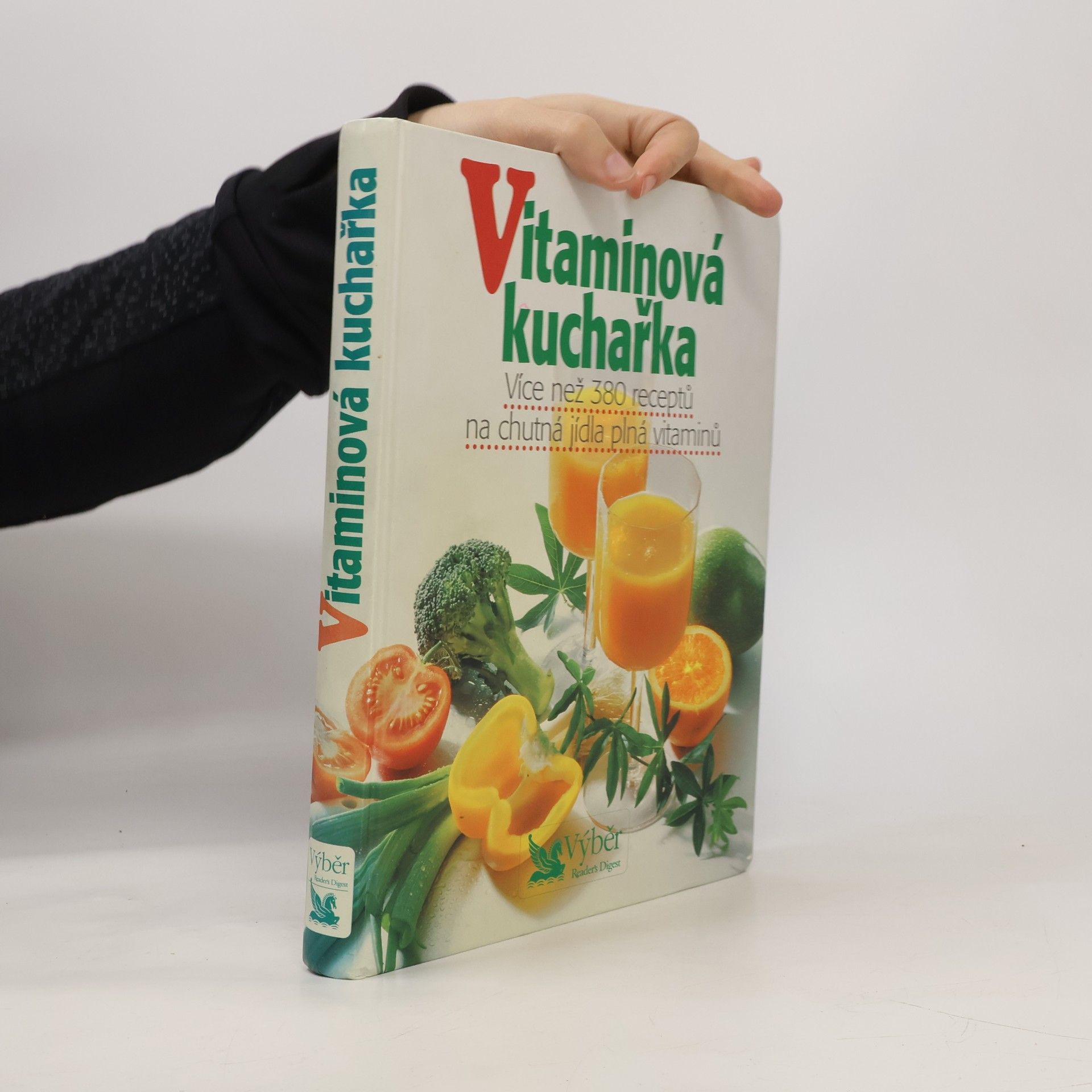 Petr Kaška Vitaminová kuchařka. Více než 380 receptů na chutná jídla plná vitaminů