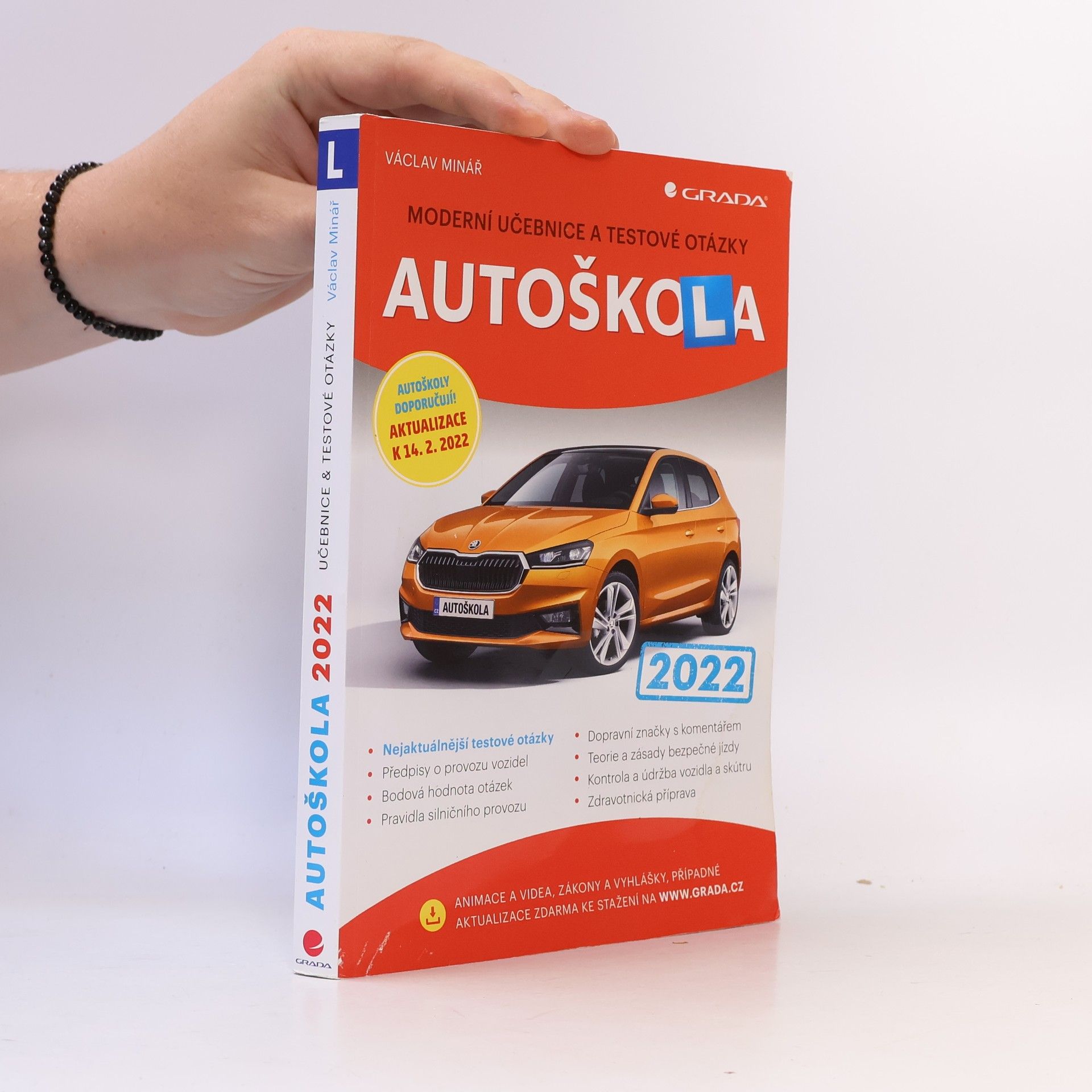 Václav Minář Autoškola: Moderní učebnice a testové otázky 2022