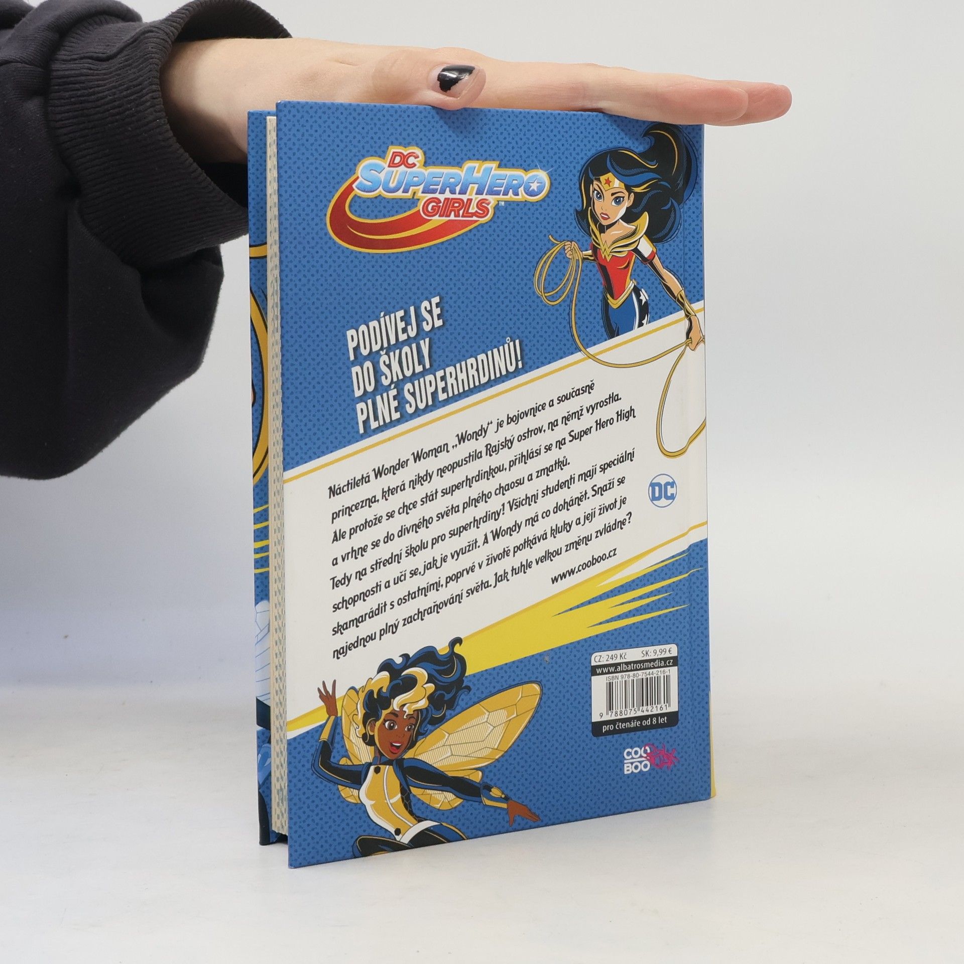 Lisa Yee Wonder Woman na Super Hero High