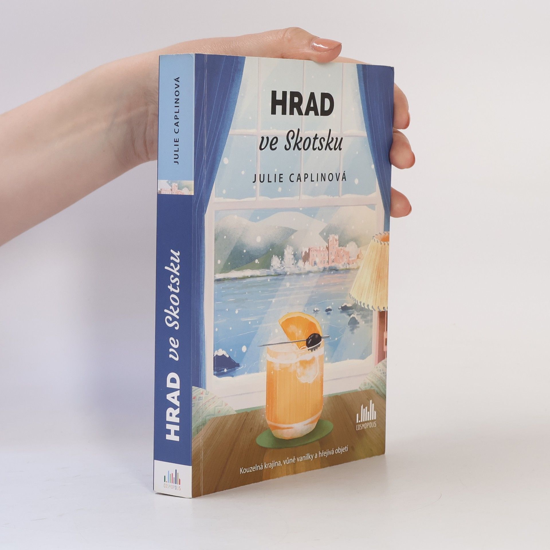 Julie Caplinová Hrad ve Skotsku