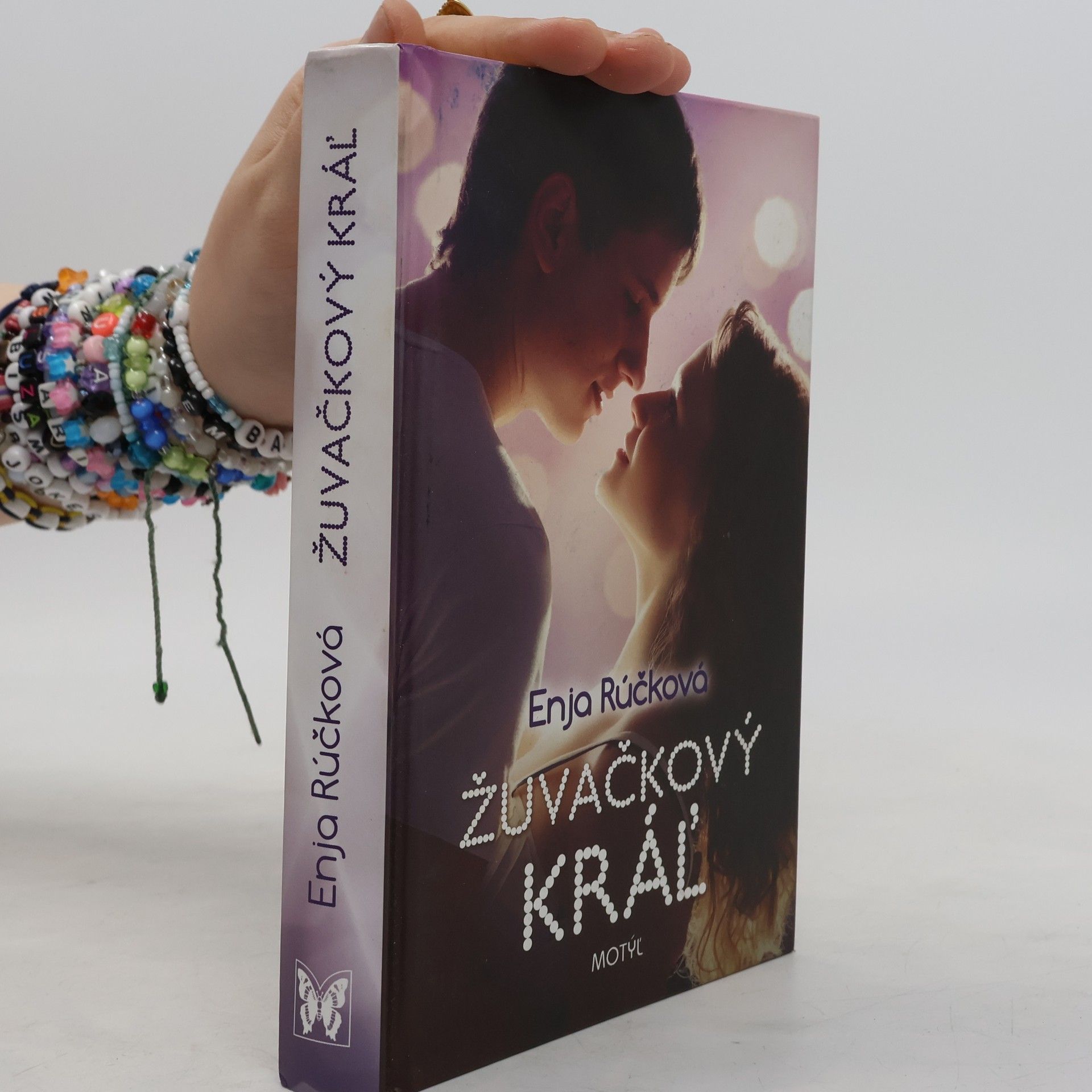 Enja Růčková Žuvačkový kráľ