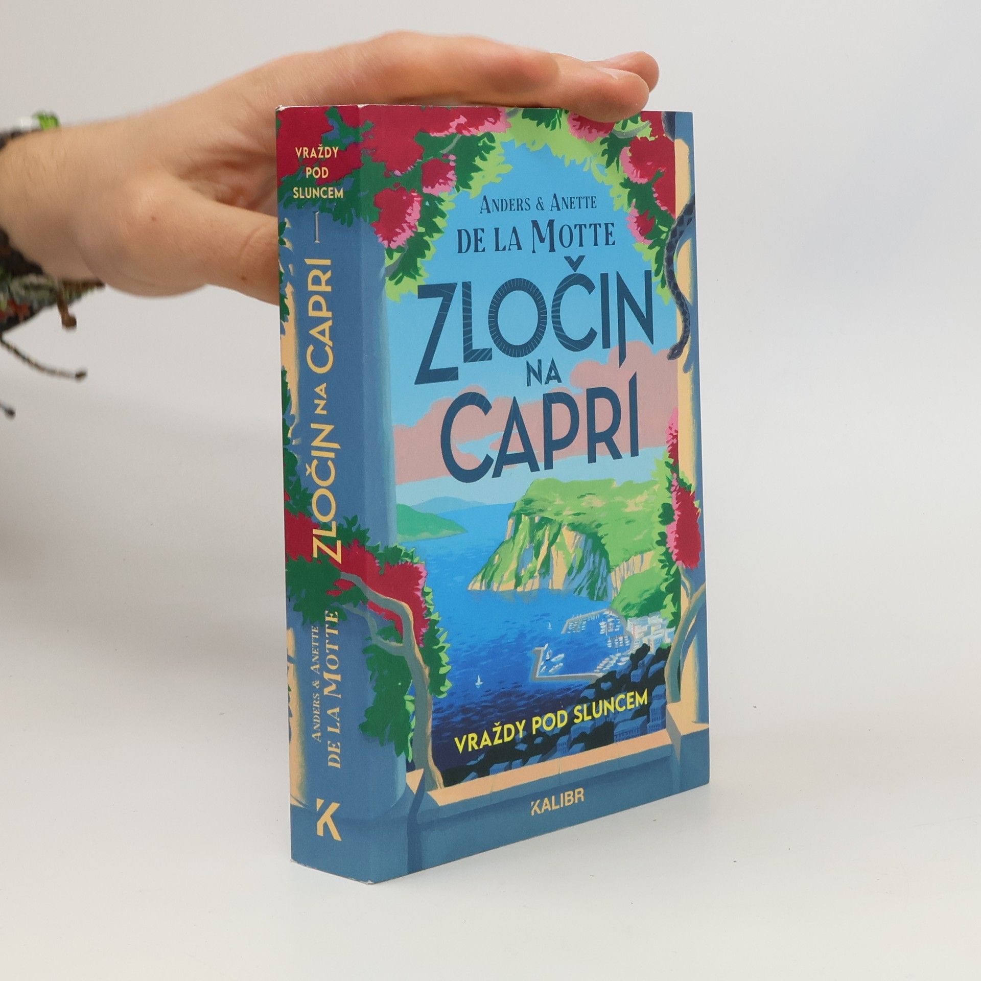 Anette De la Motte Vraždy pod sluncem 1: Zločin na Capri