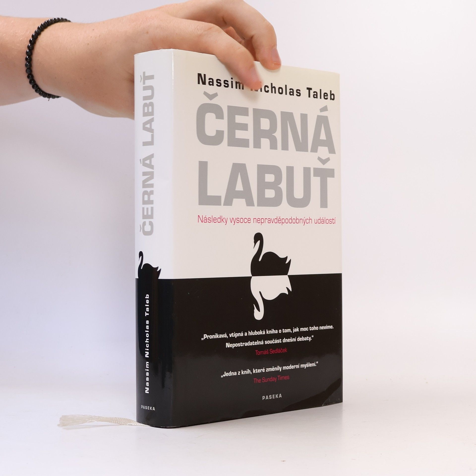 Černá labuť. Následky vysoce nepravděpodobných událostí