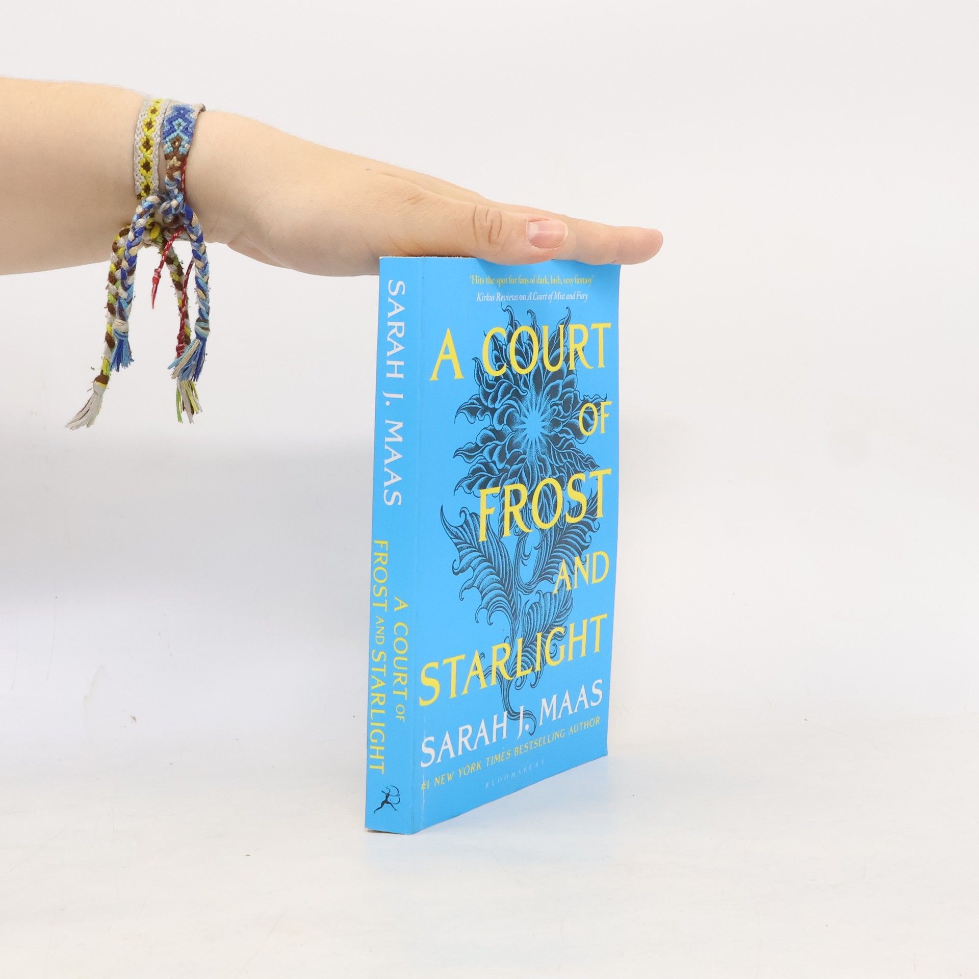Sarah J. Maas A Court of Frost and Starlight