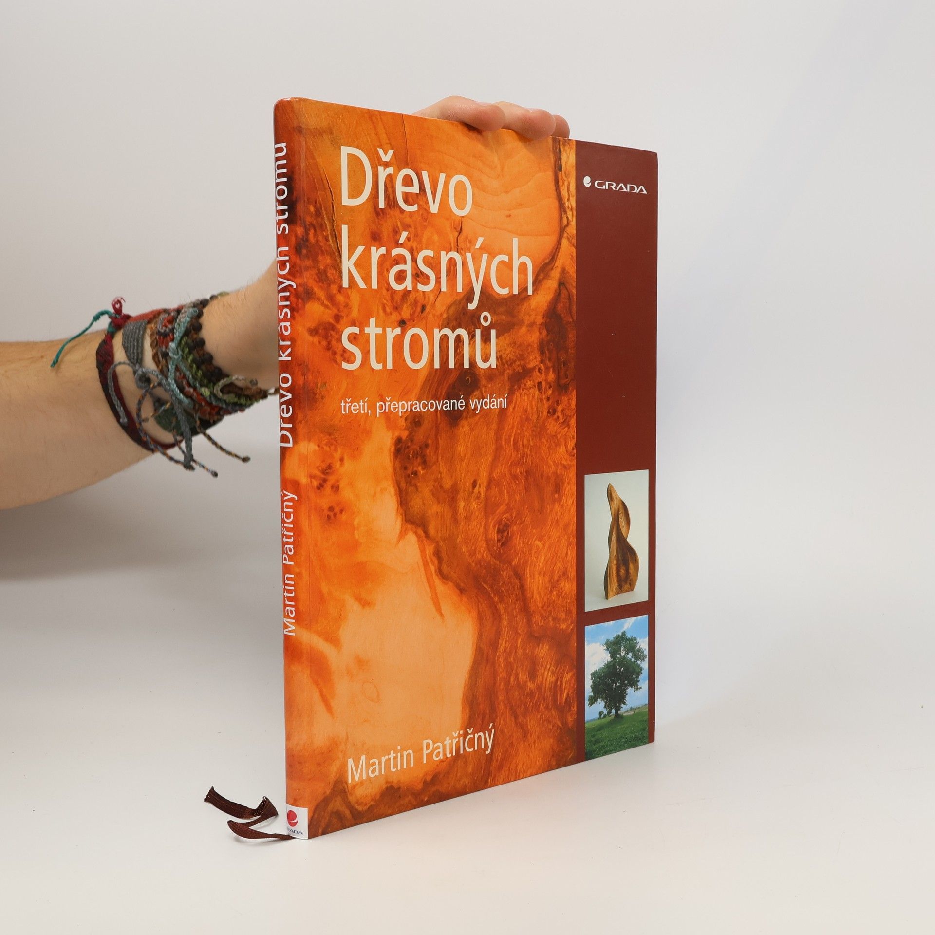 Dřevo krásných stromů