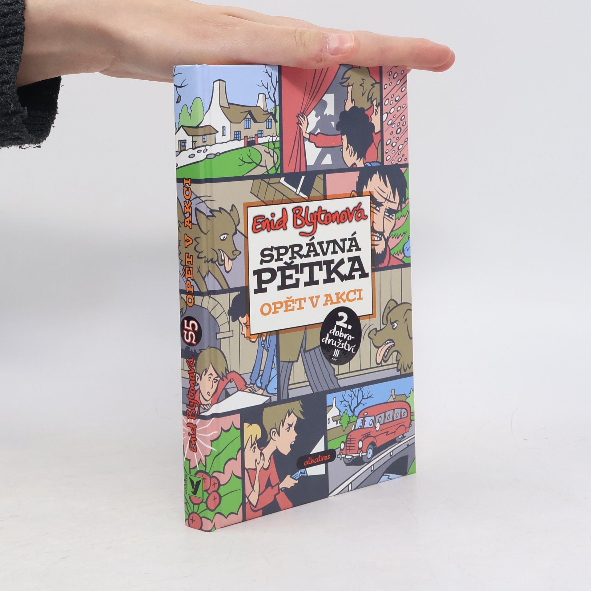Enid Blyton Správná pětka. Opět v akci