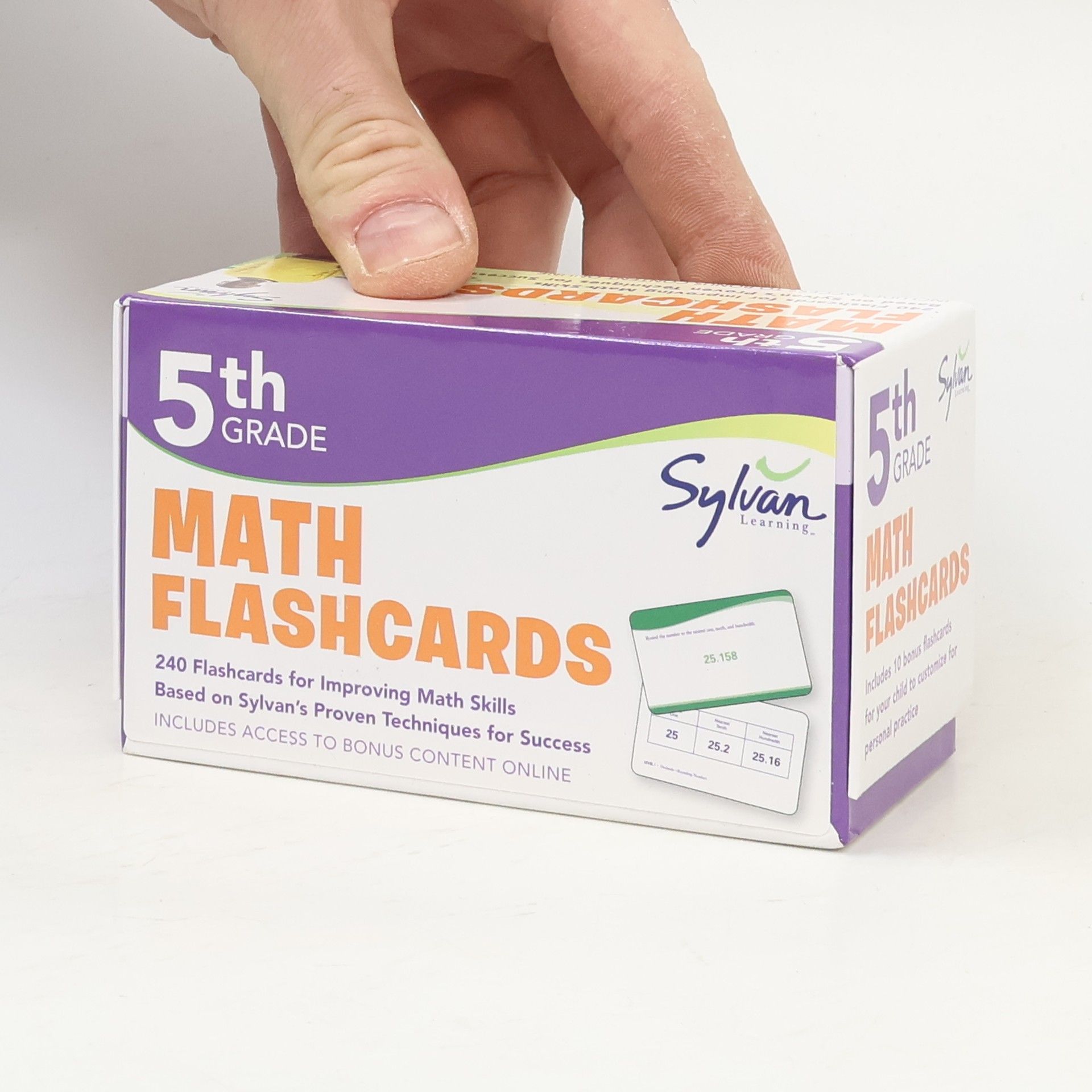 AA.VV. 5th Grade Math Flashcards