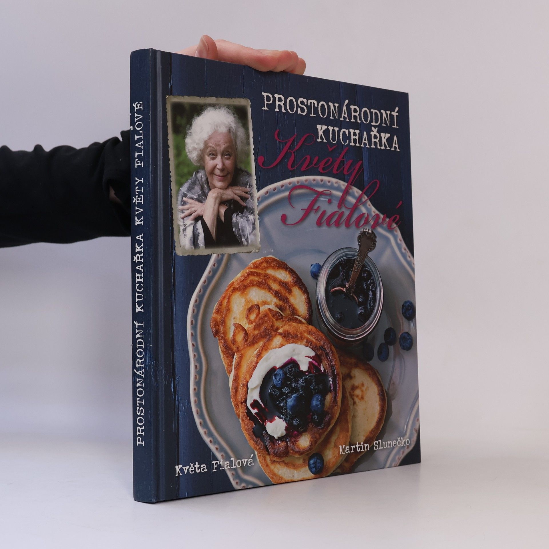 Martin Slunečko Prostonárodní kuchařka Květy Fialové