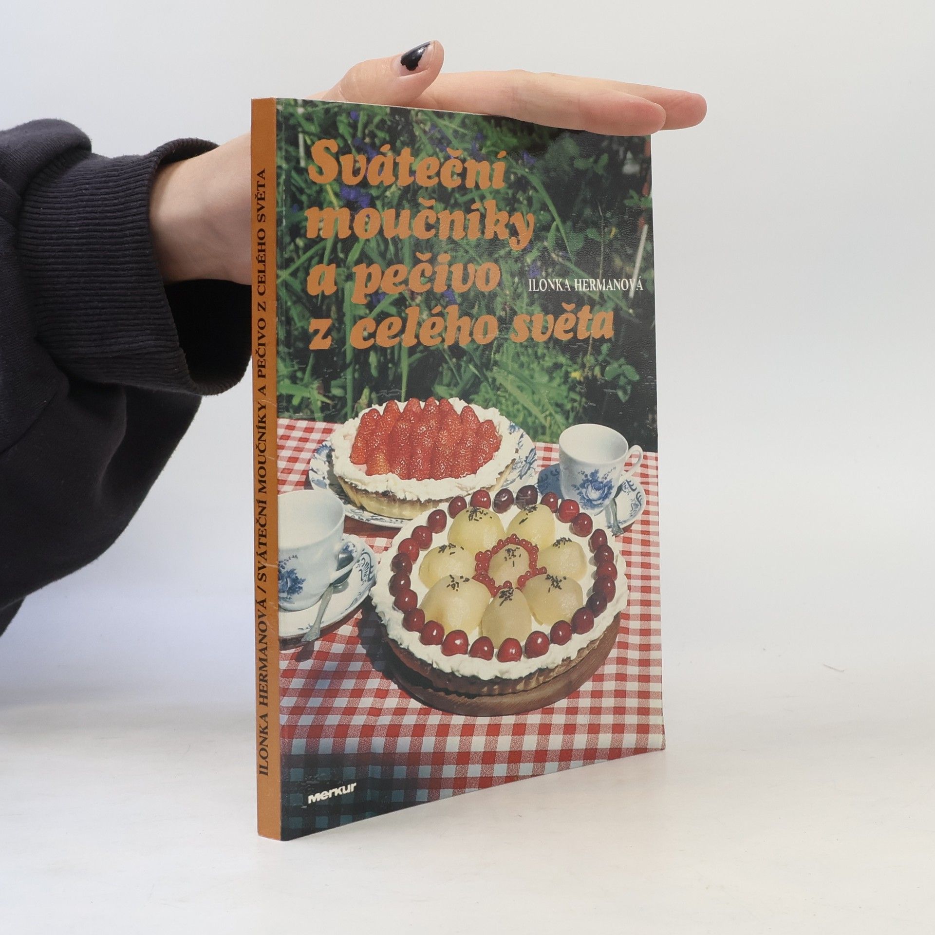 Sváteční moučníky a pečivo z celého světa