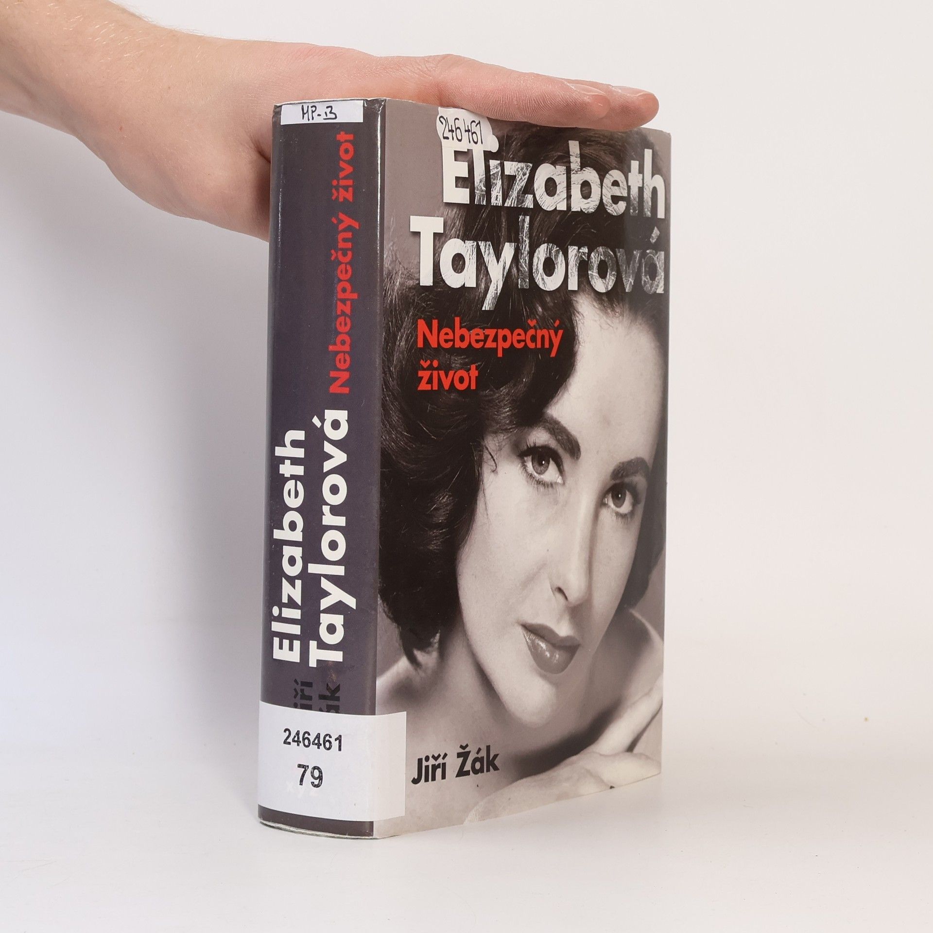Elizabeth Taylorová - Nebezpečný život