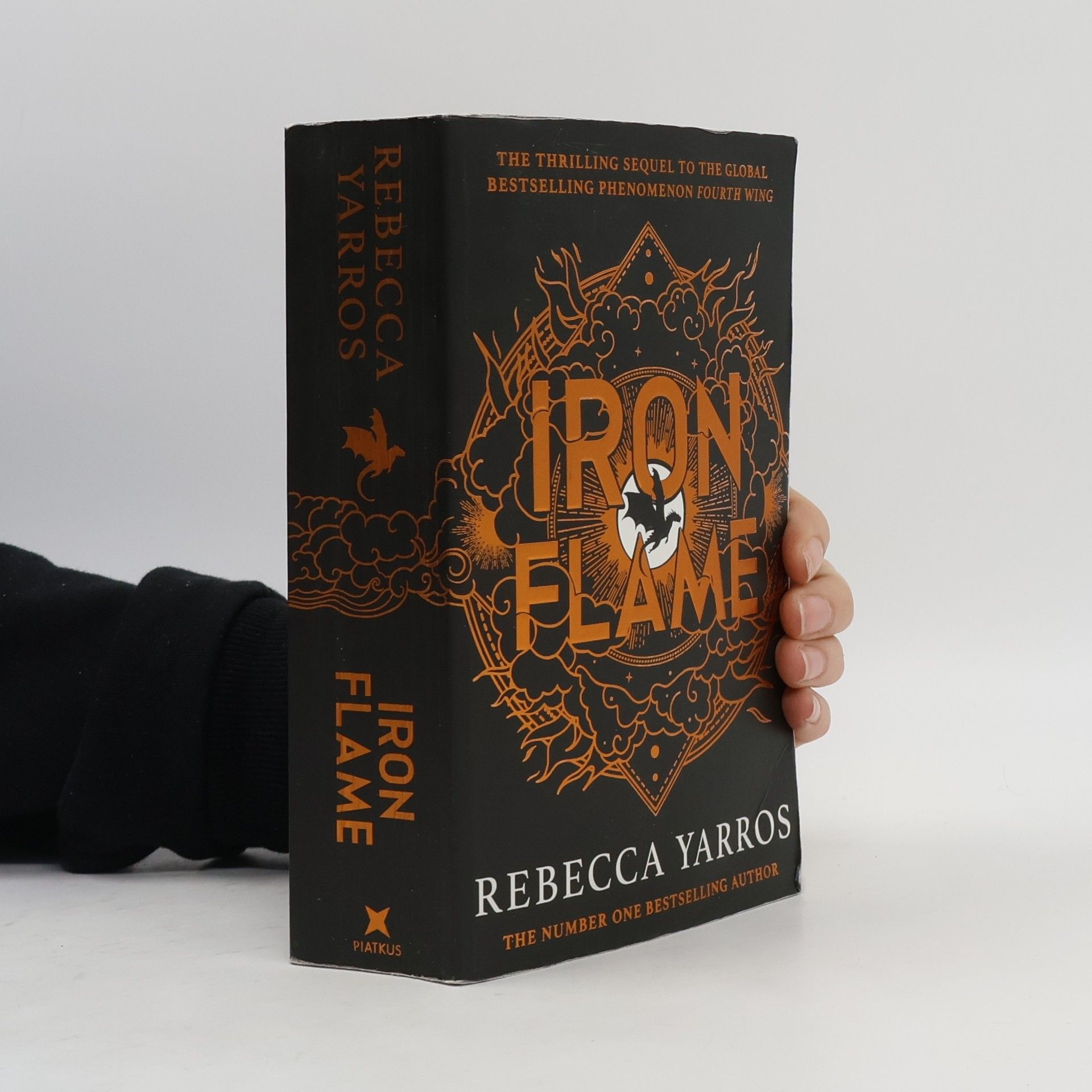 Rebecca Yarros Iron Flame