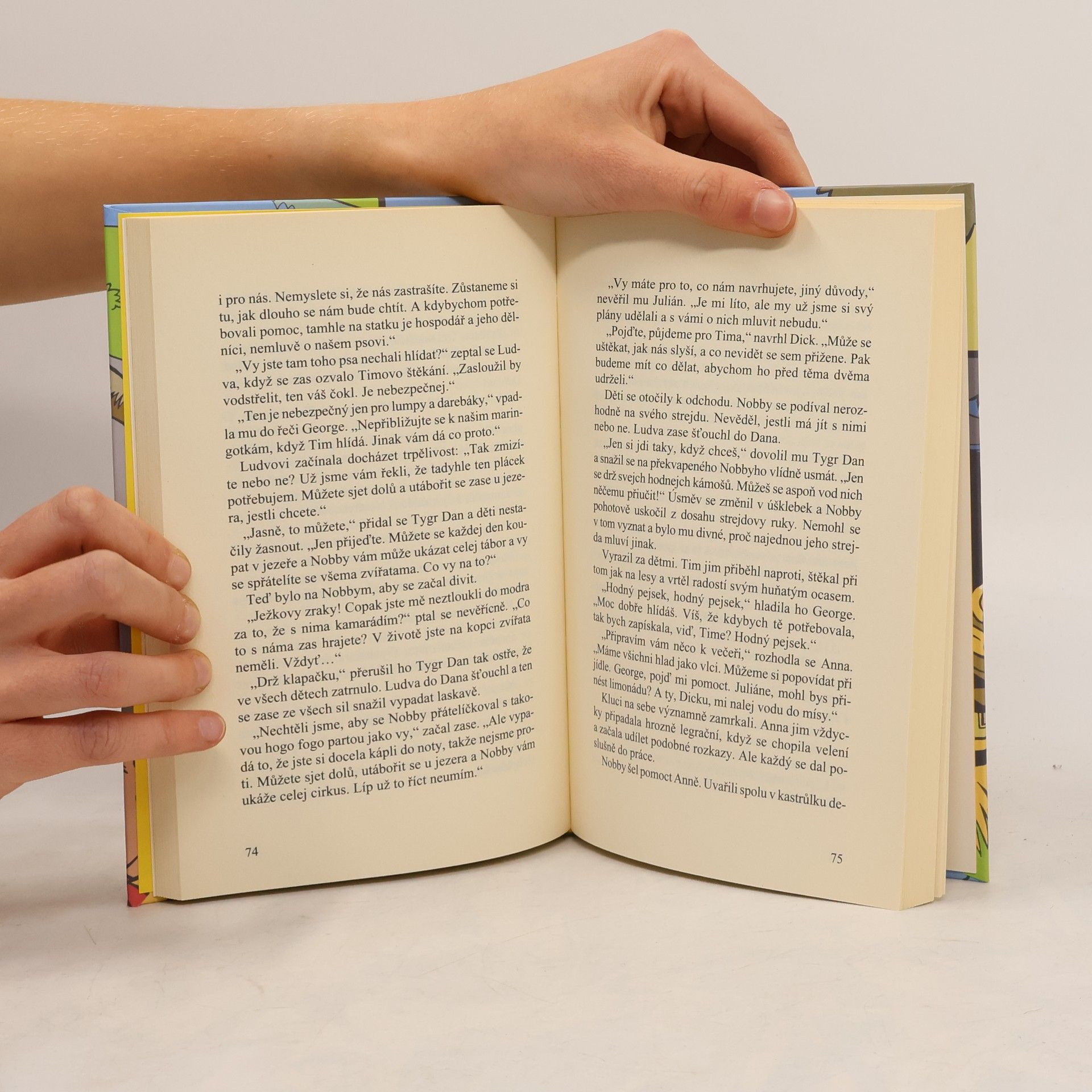 Enid Blyton Správná pětka a prázdniny v maringotkách