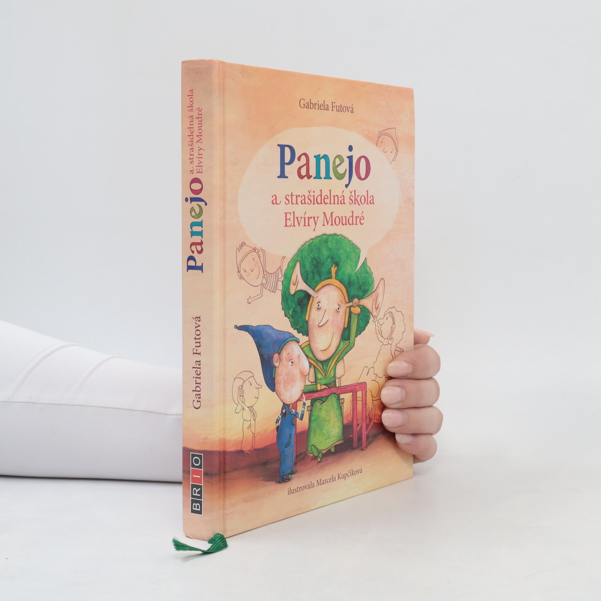 Gabriela Futová Panejo a strašidelná škola Elvíry Moudré