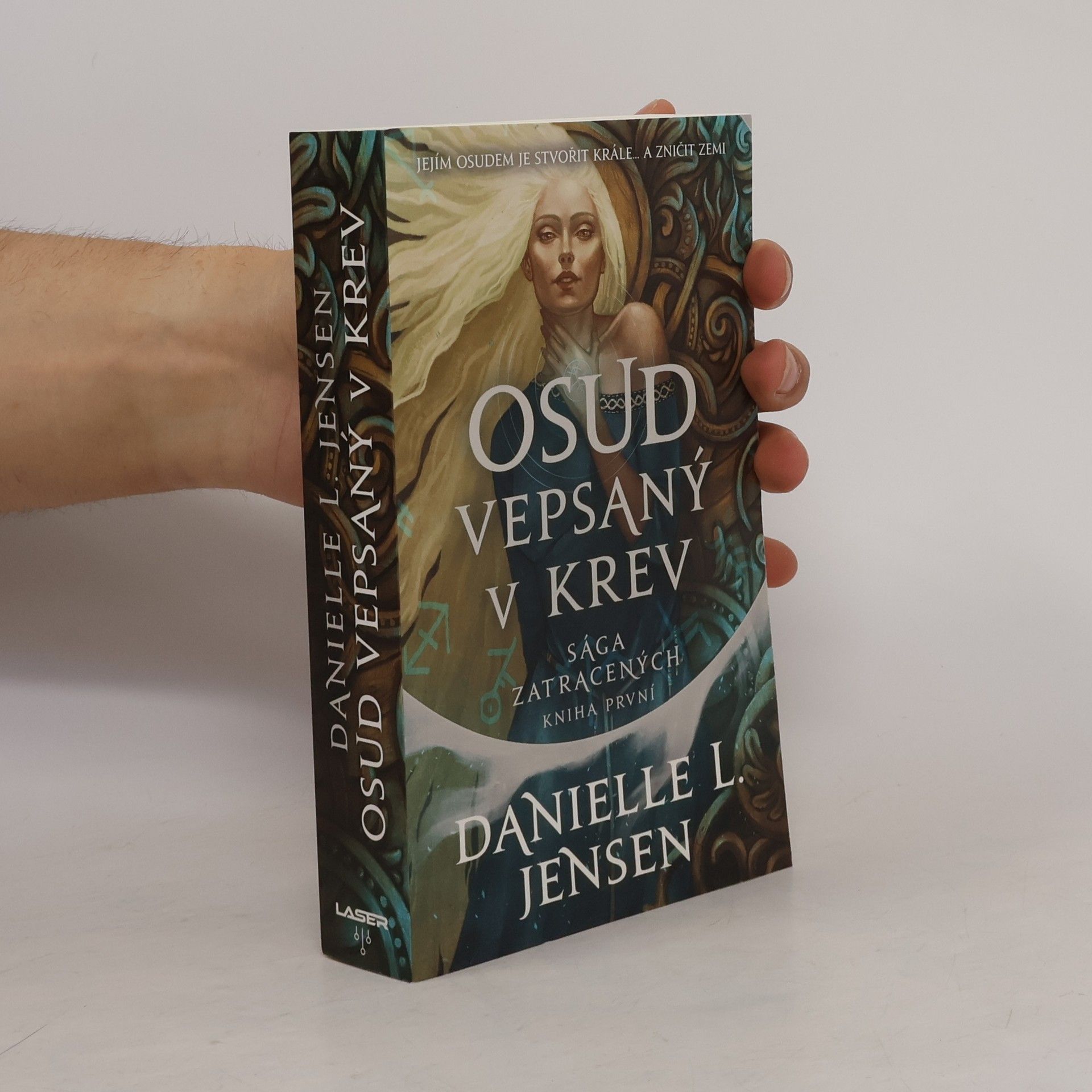 Danielle L. Jensen Osud vepsaný v krev