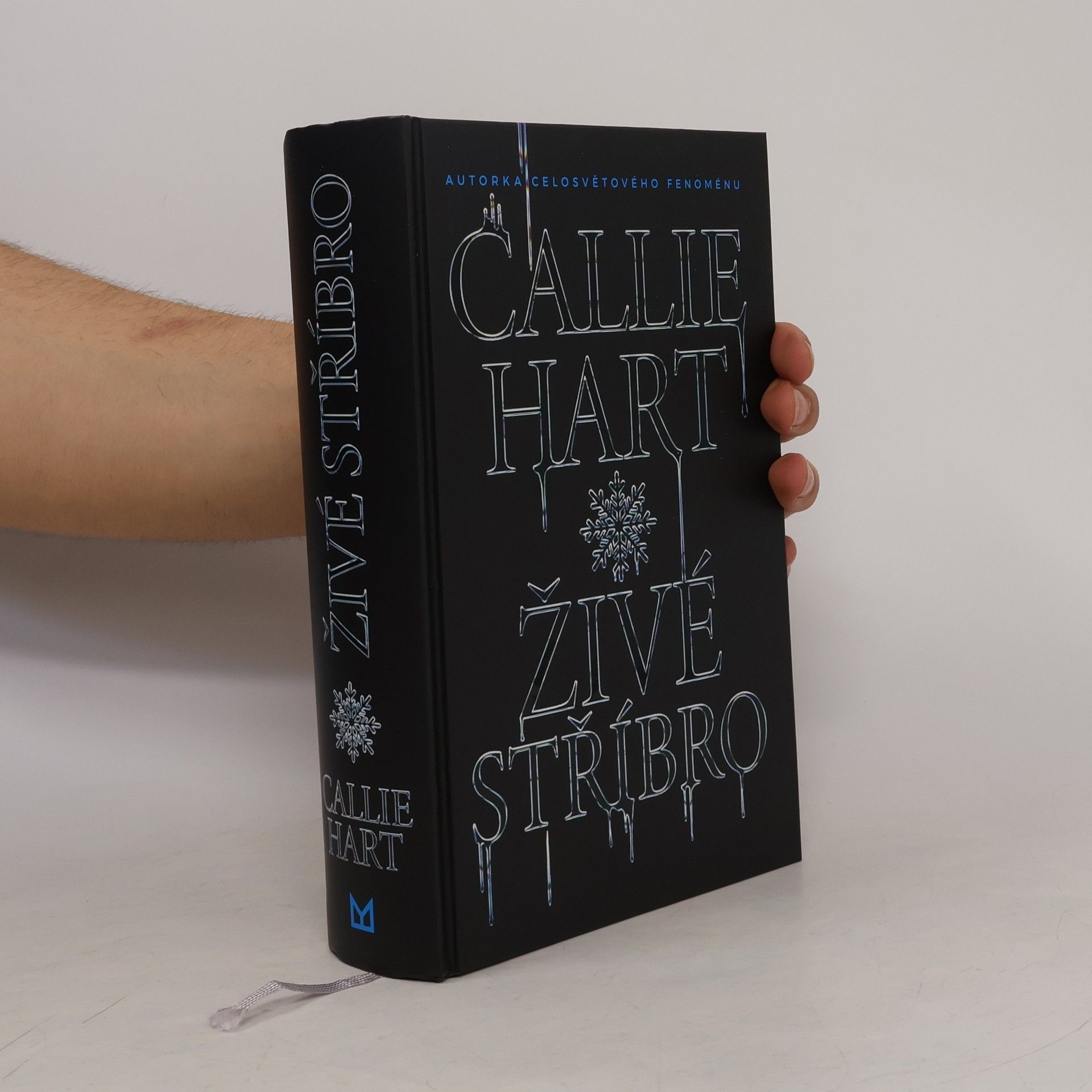 Callie Hart Živé stříbro - speciální edice