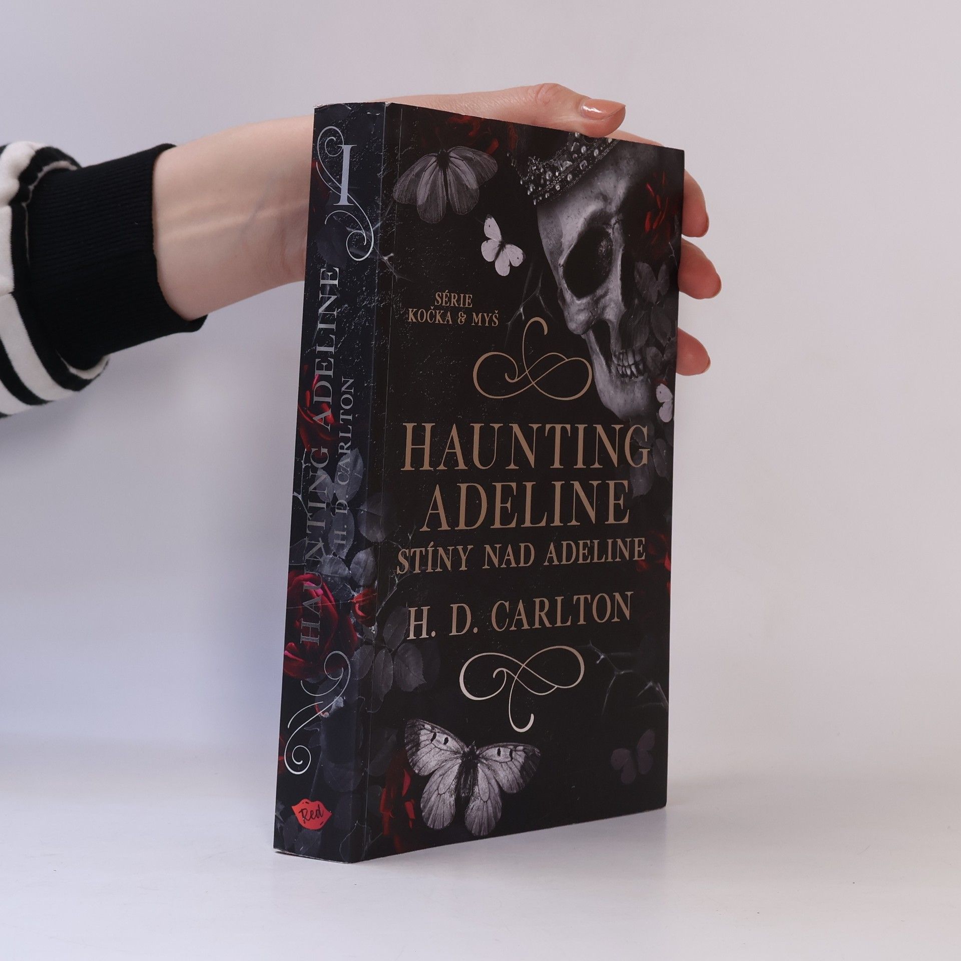 H. D. Carlton Haunting Adeline: Stíny nad Adeline