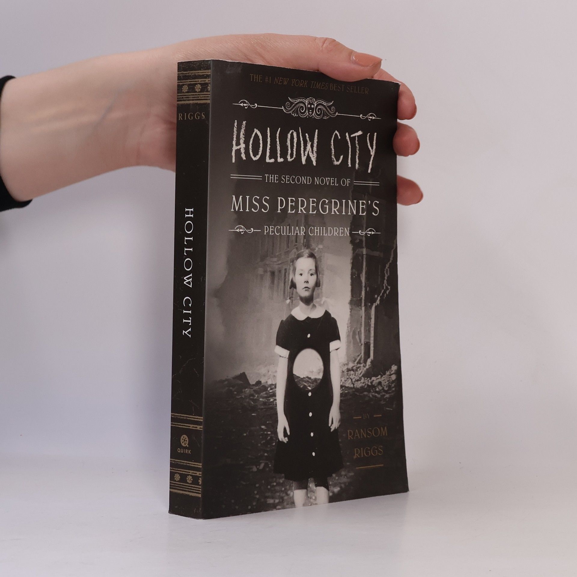 Ransom Riggs Hollow City