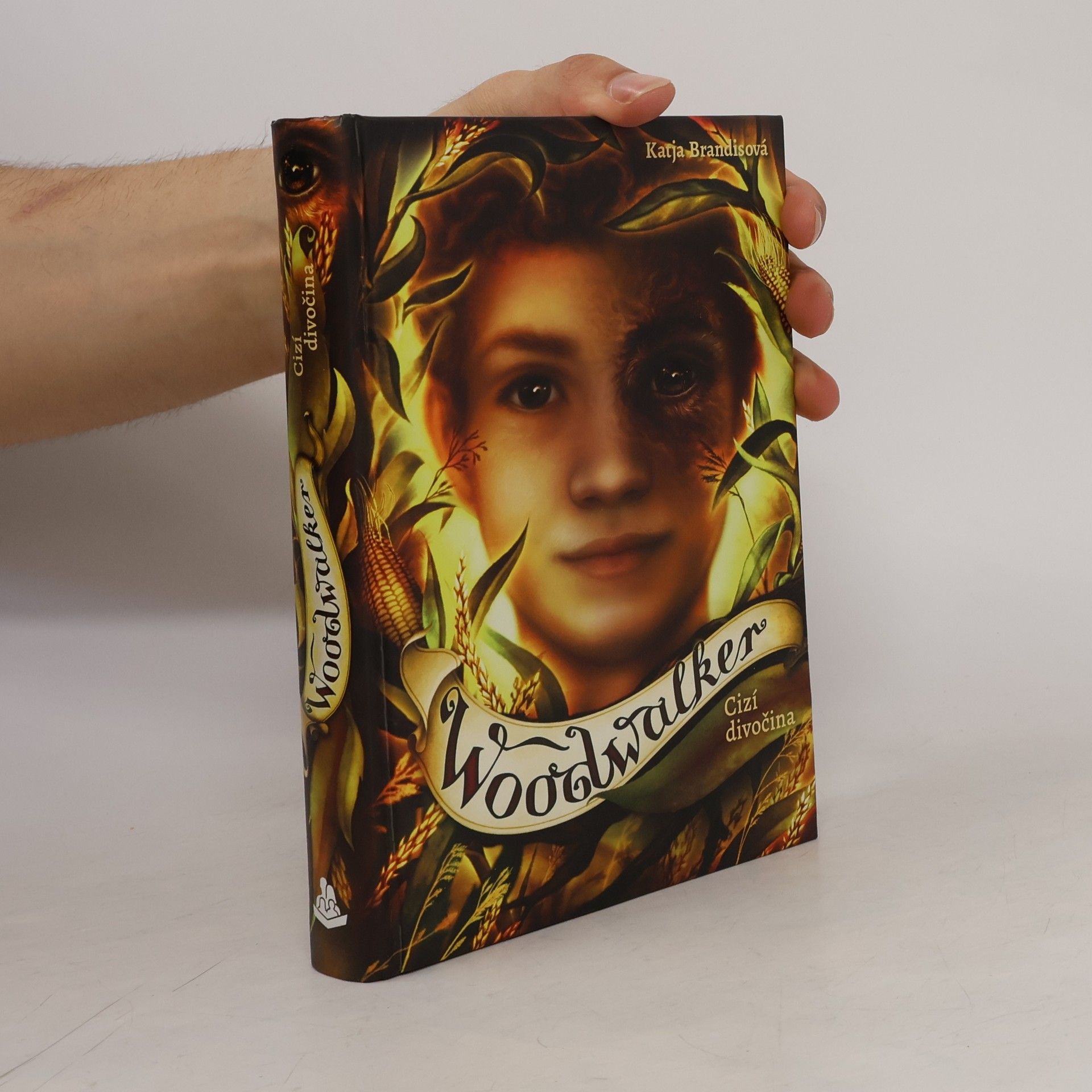 Katja Brandis Woodwalker. Cizí divočina