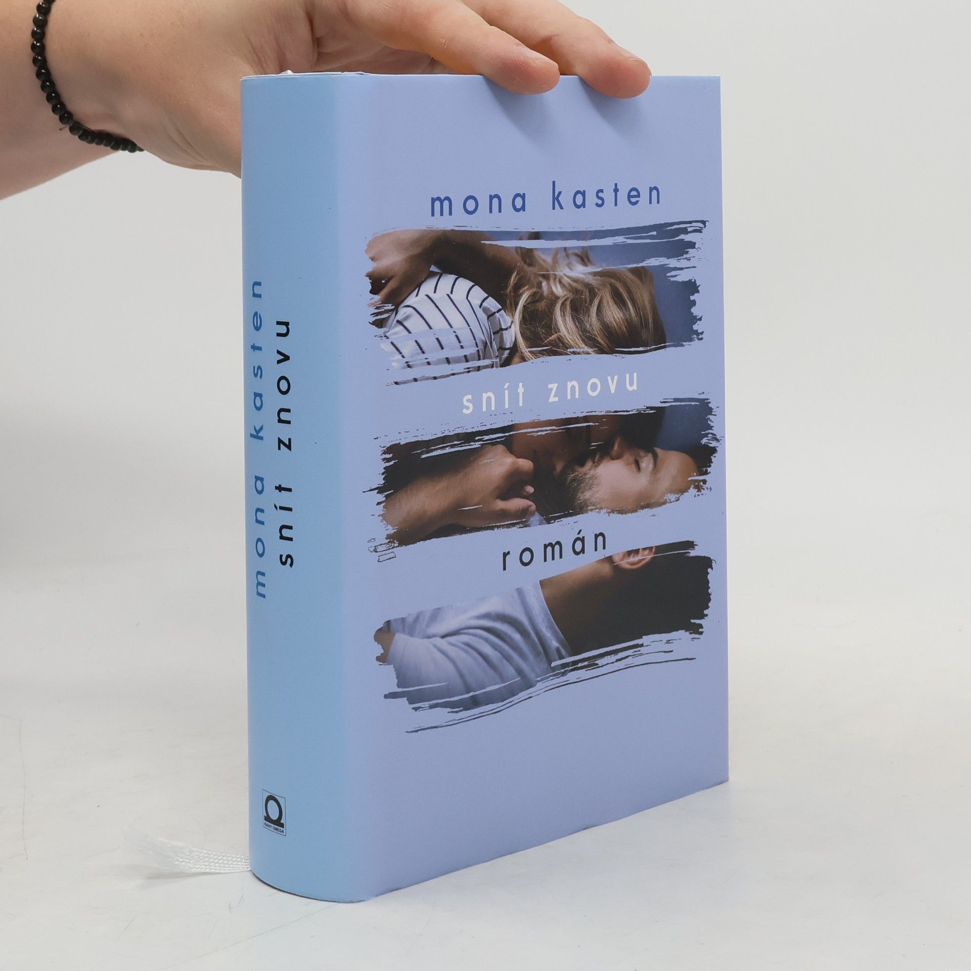 Mona Kasten Snít znovu