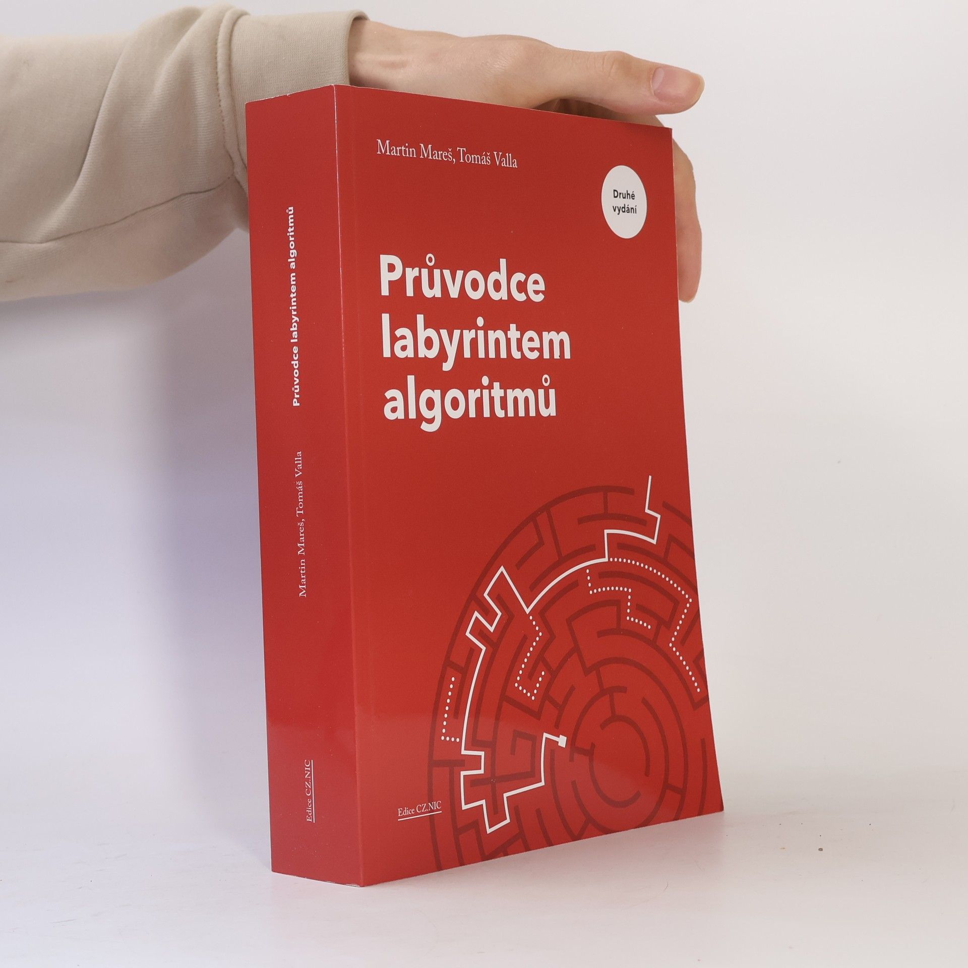 Tomáš Valla Průvodce labyrintem algoritmů