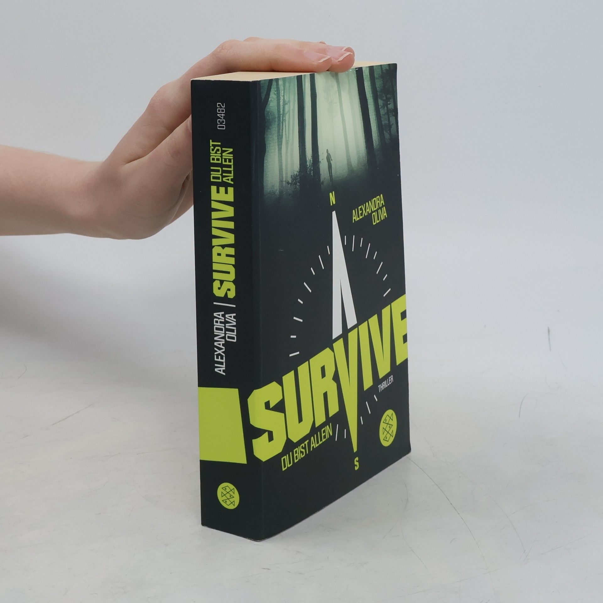 Alexandra Oliva Survive - Du bist allein
