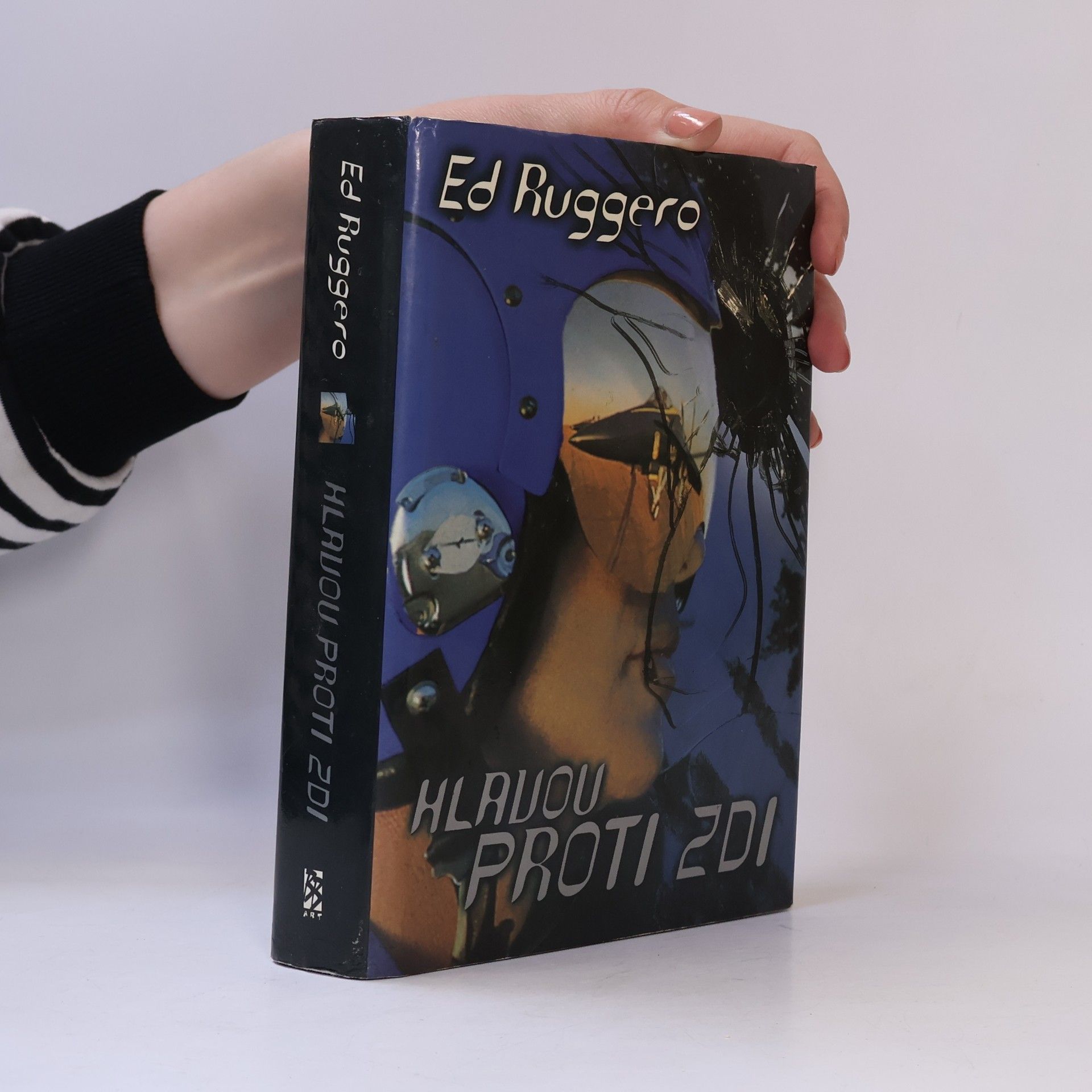 Hlavou proti zdi