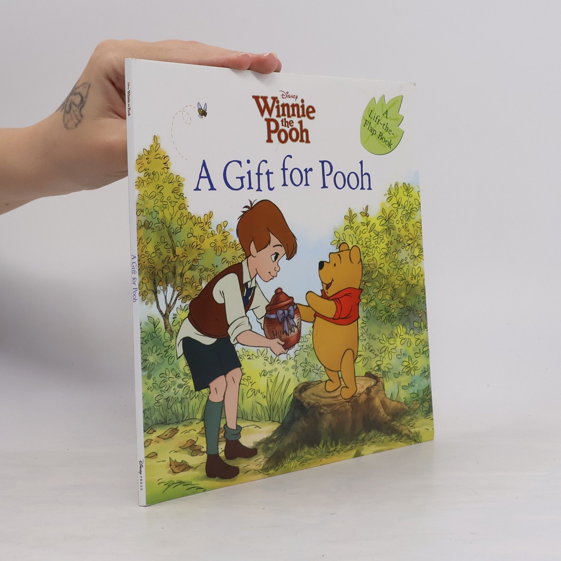 Sara Miller A gift for Pooh