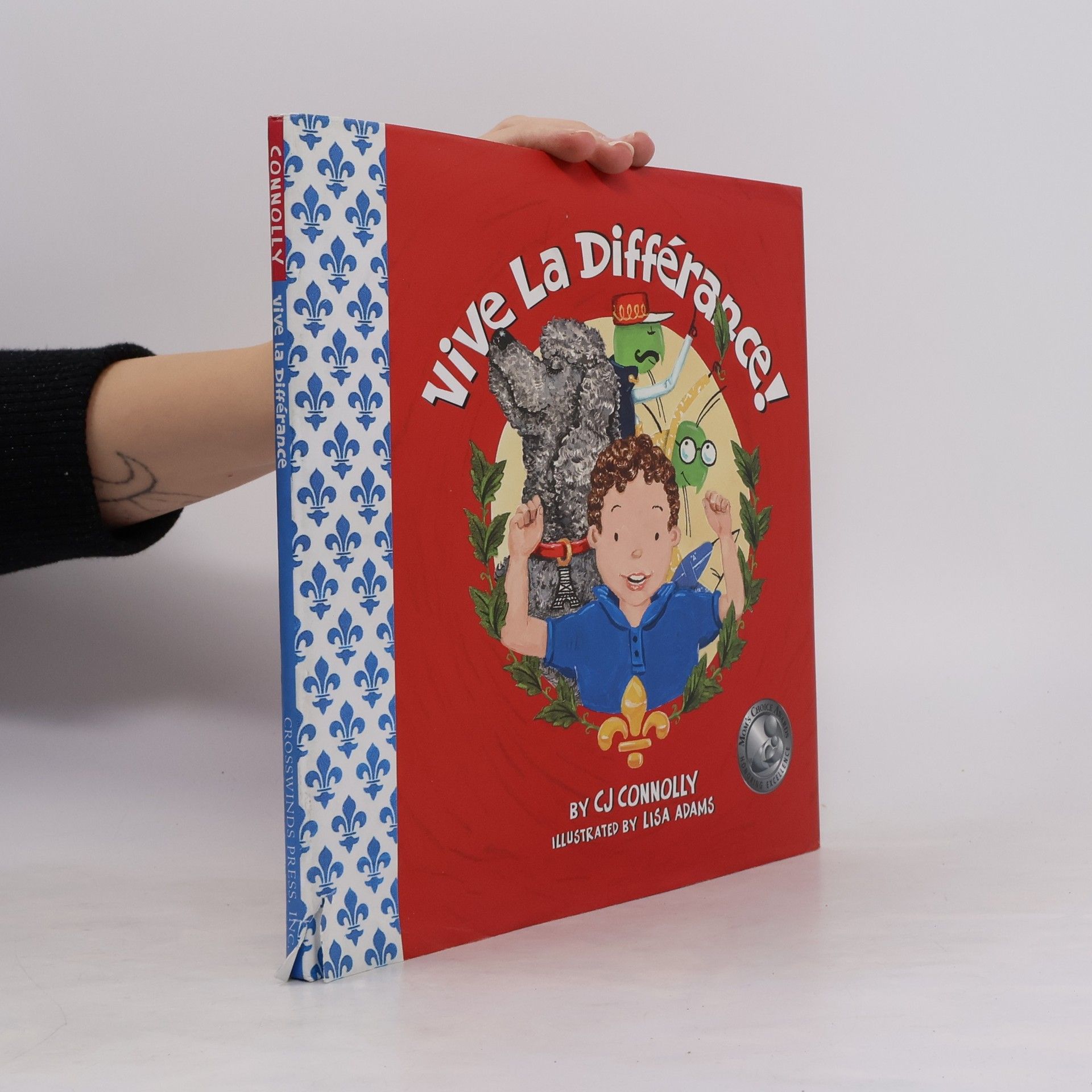 Lisa Adams Vive la differance!