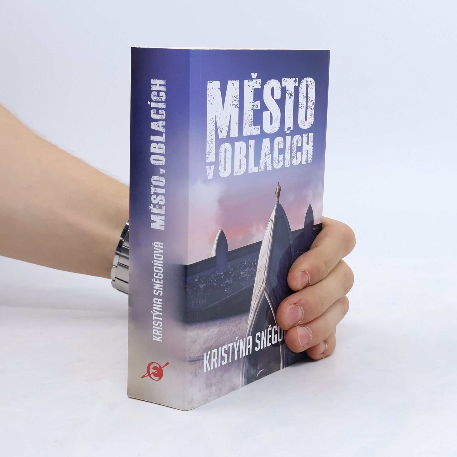 Kristýna Sněgoňová Město v oblacích