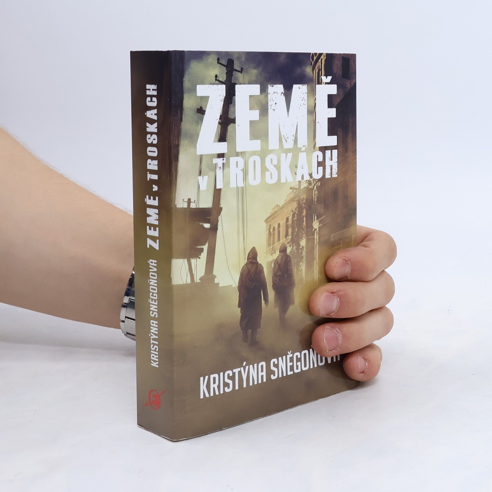 Kristýna Sněgoňová Země v troskách