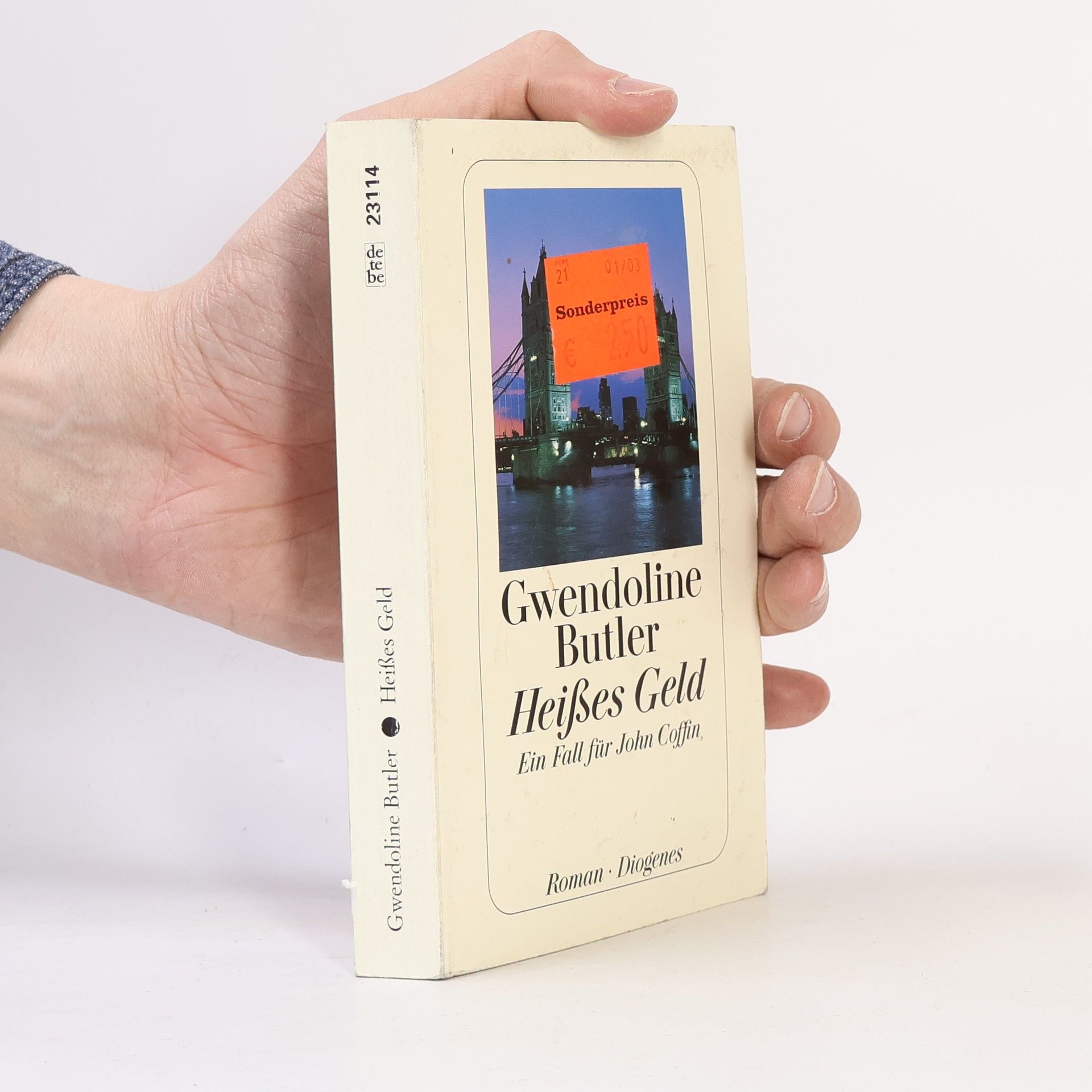 Gwendoline Butler Heißes Geld. Ein Fall für John Coffin. Roman. Aus d. Engl. v. Inge Leipold