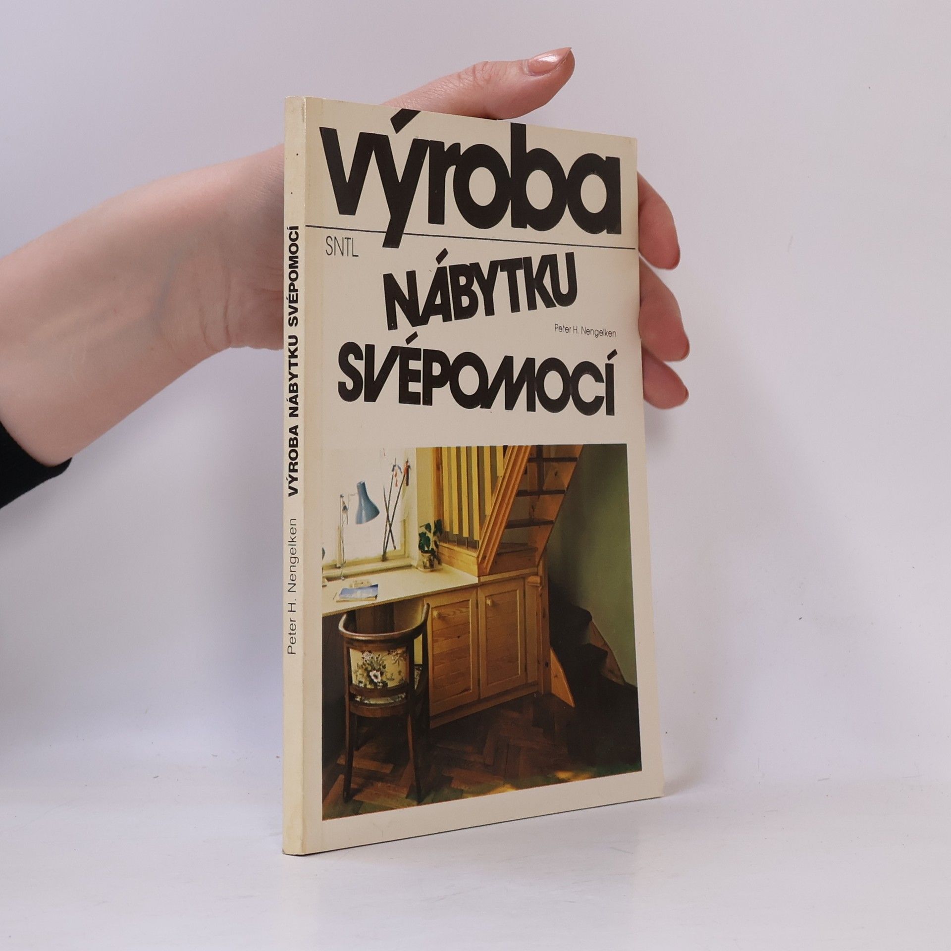 Výroba nábytku svépomocí