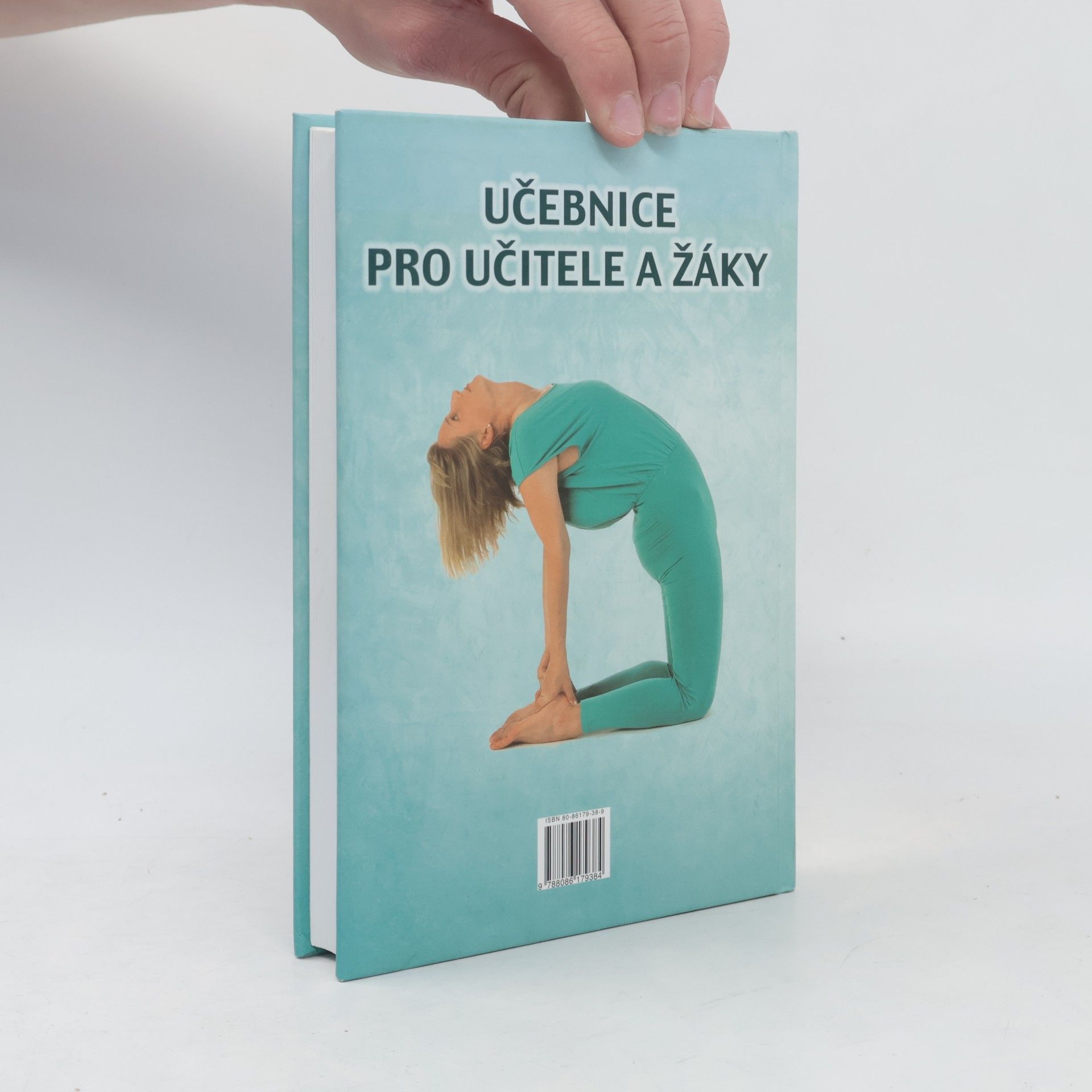 Gítánanda Giri Jóga krok za krokem: učebnice pro učitele a žáky.
