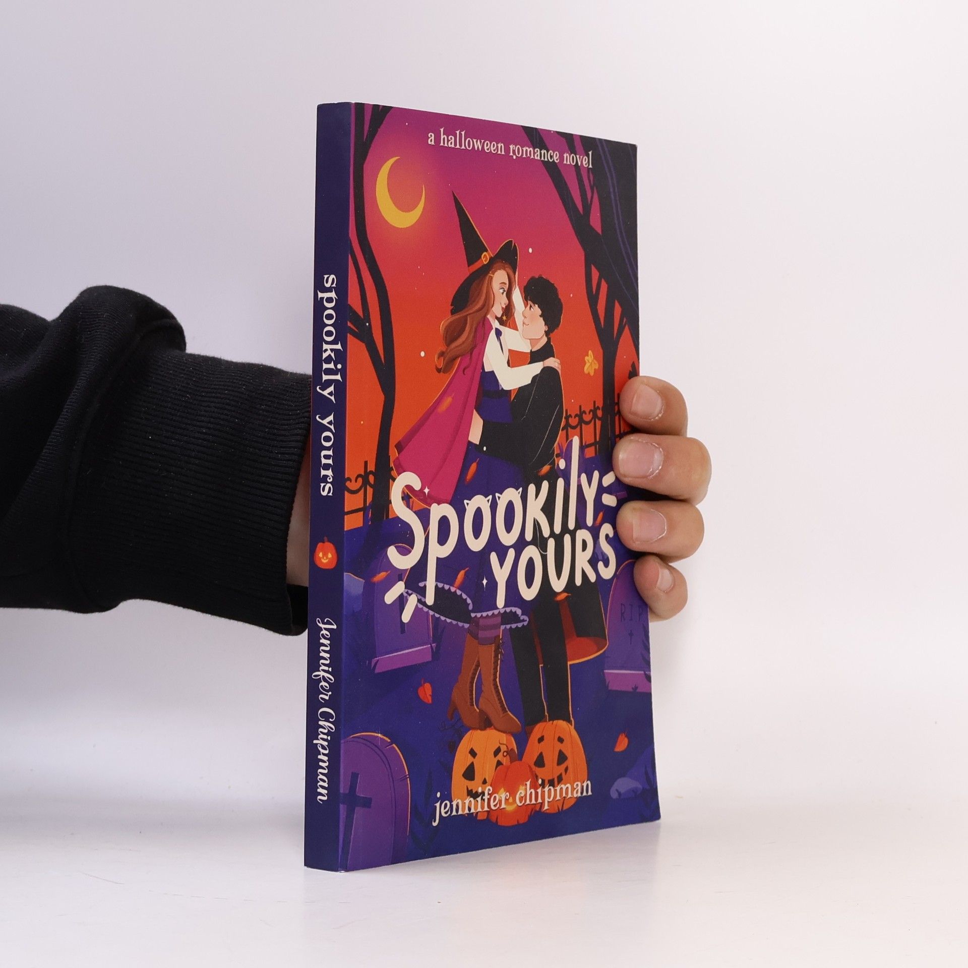 Jennifer Chipman Witches of Pleasant Grove - 1: Spookily Yours (English Edition)
