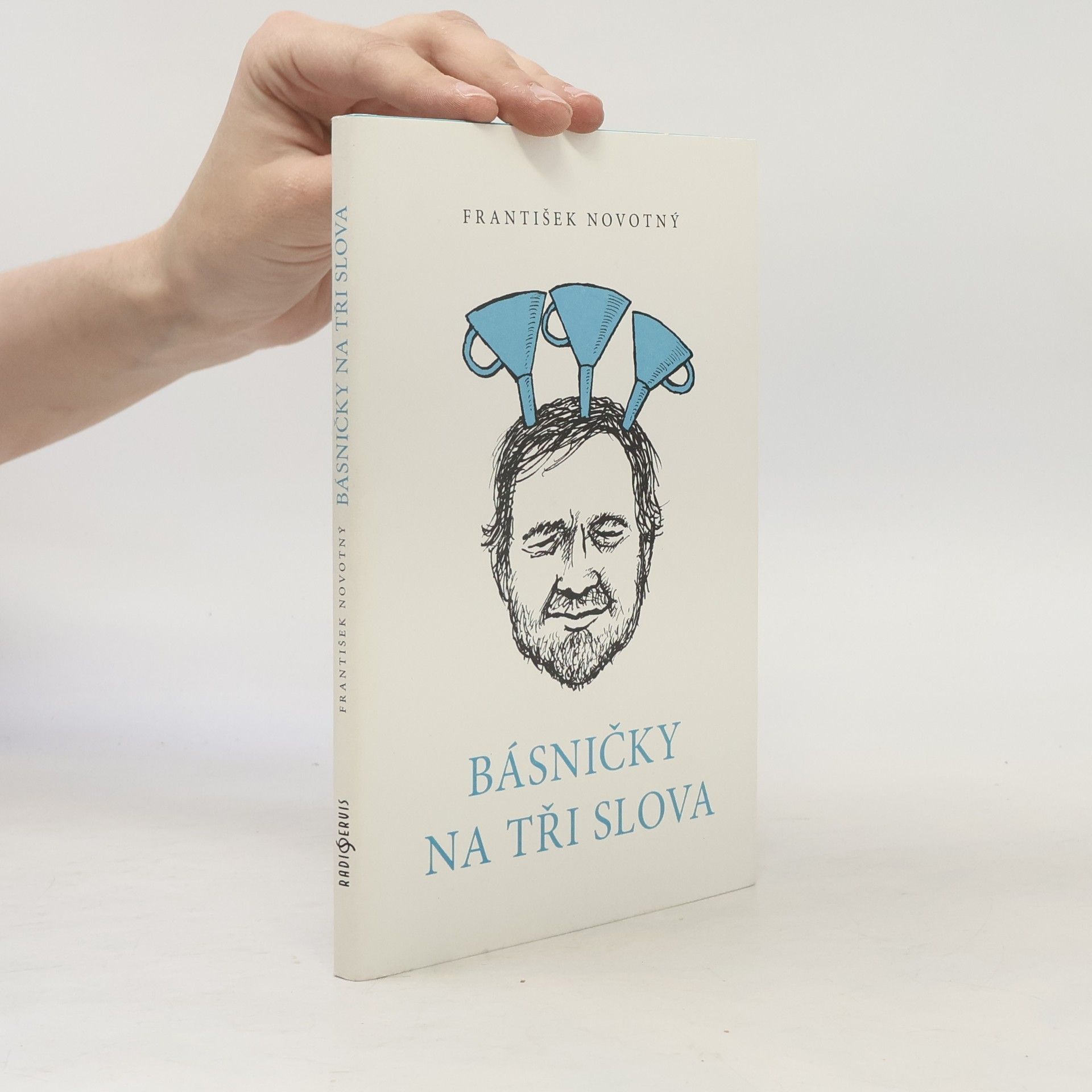 Básničky na tři slova