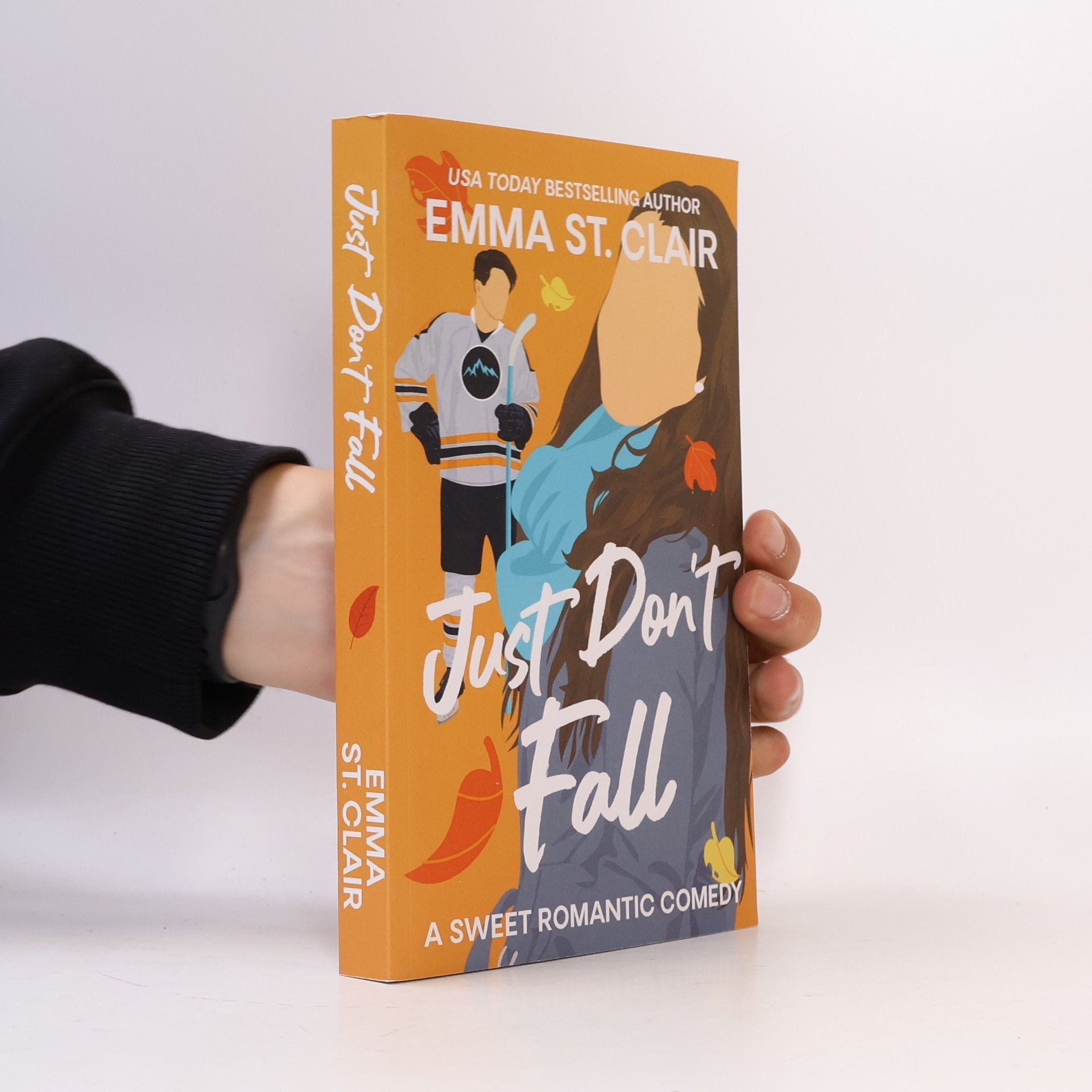 Emma St. Clair Appies Hockey Romance - 1: Just Don't Fall