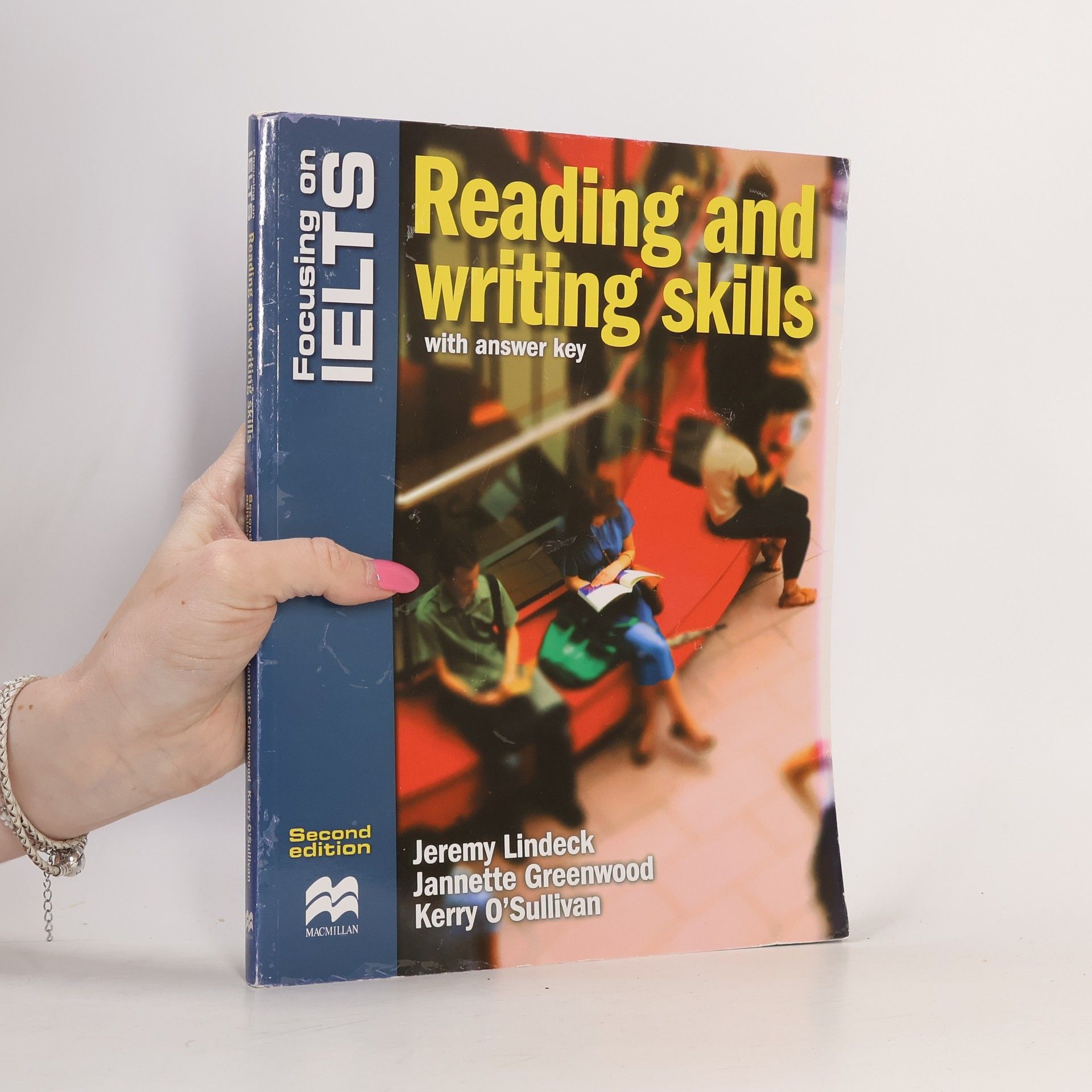 Jannette Greenwood Focusing on IELTS Reading and Writing Skills - Second Edition